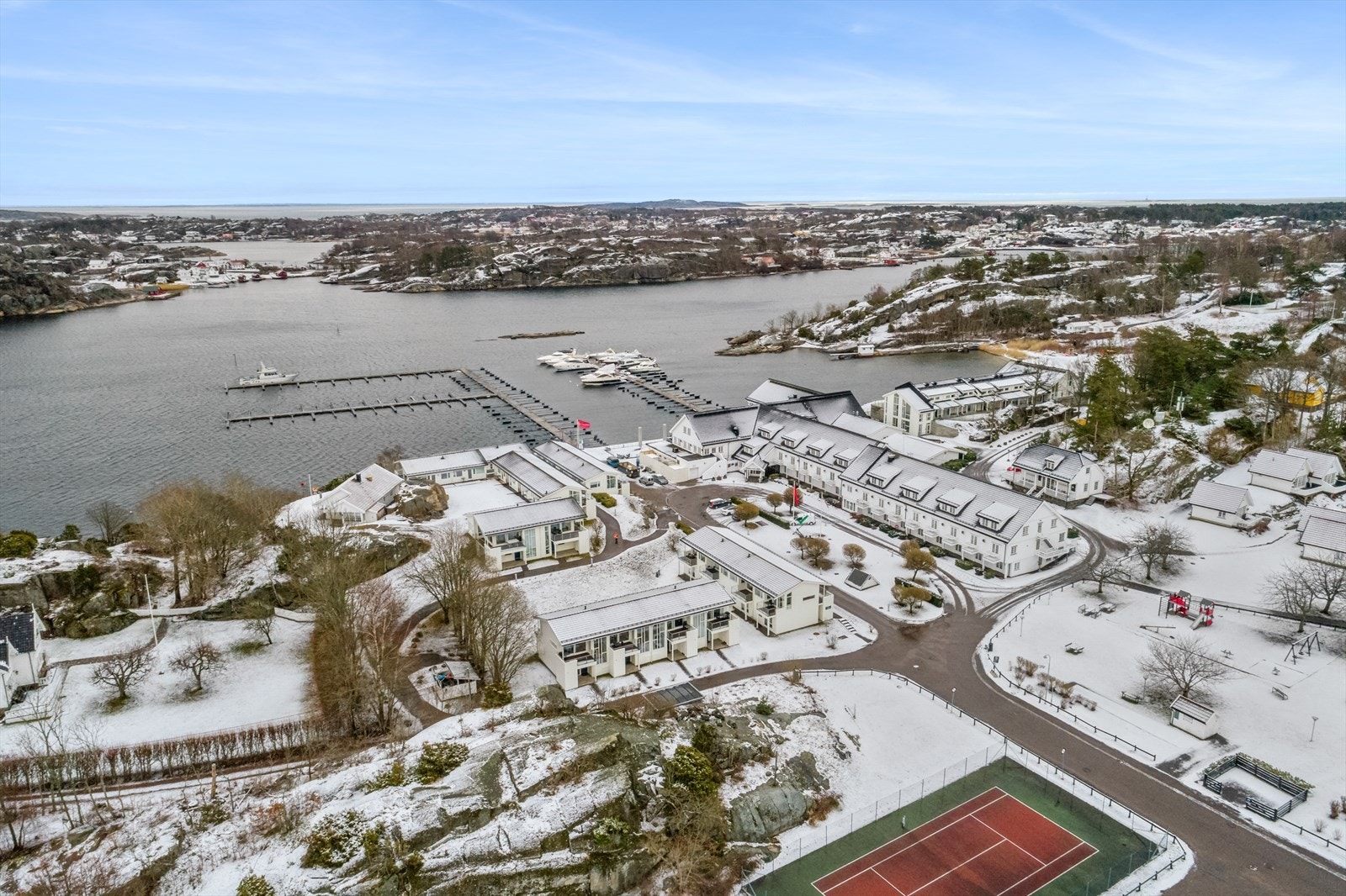 Her ligger anerkjente Røssesundet og Oslofjordens vakreste skjærgård et steinkast unna! Galleribilde