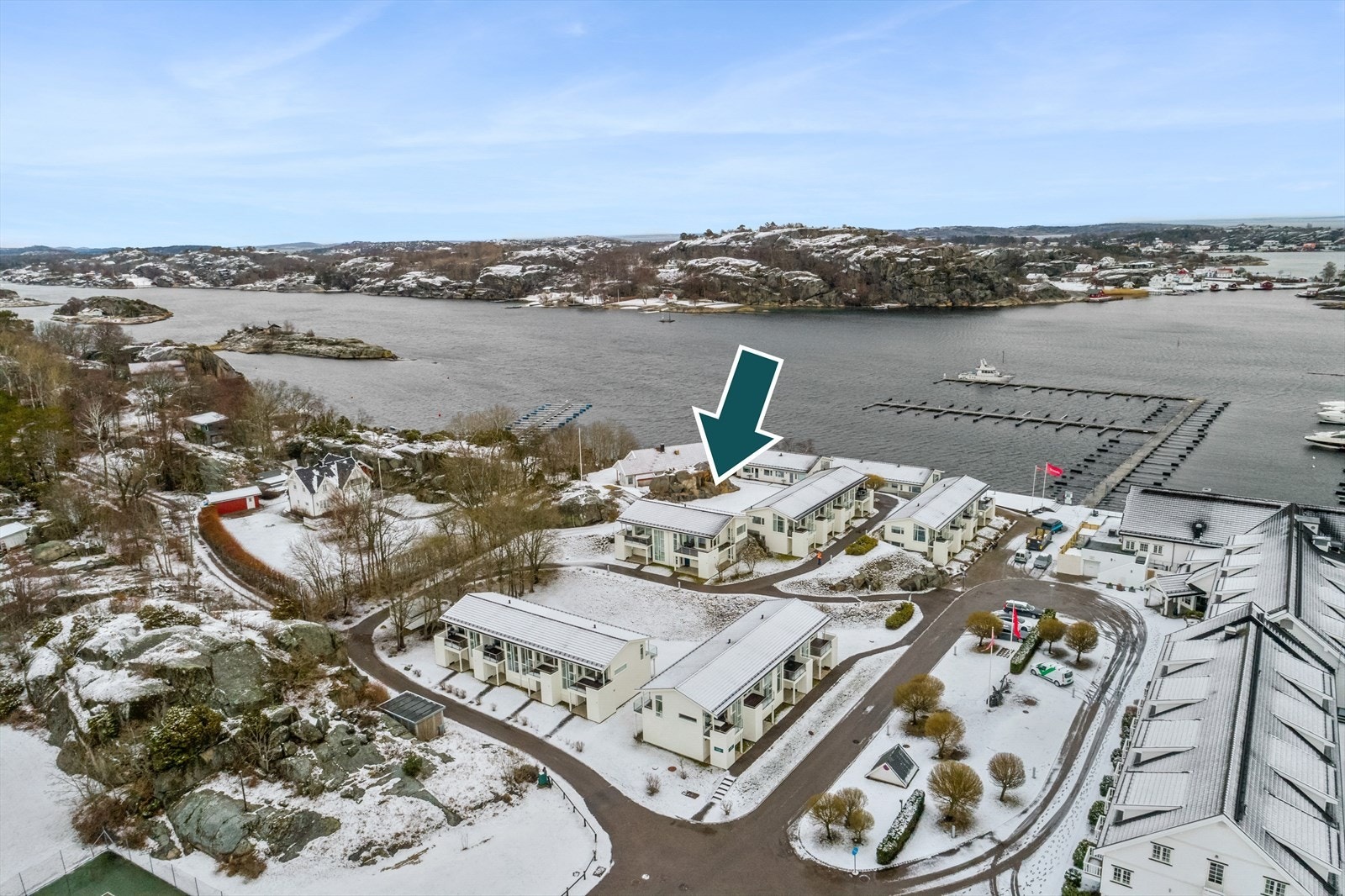 DNB Eiendom v/Elisabeth Sedivy har gleden av å presentere denne flotte leiligheten på Havna - Tjøme. Galleribilde