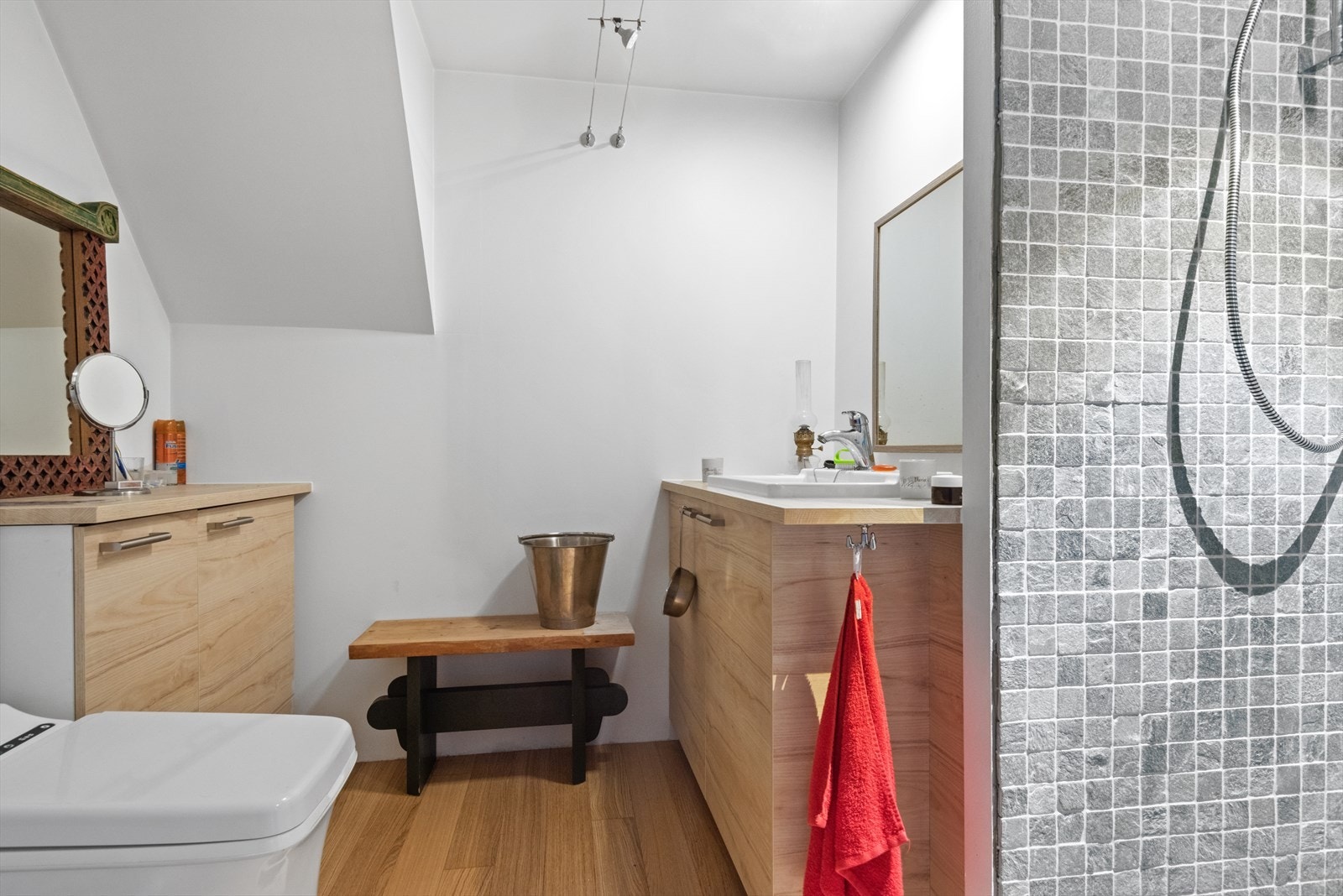 Baderom med mulighet for innlagt vann om sommeren (ikke vinterstid) Galleribilde