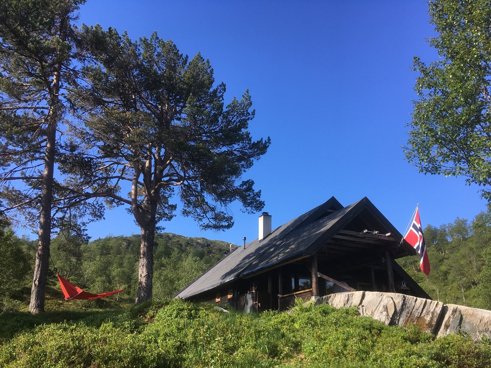 Fasade grillplass.jpg Galleribilde