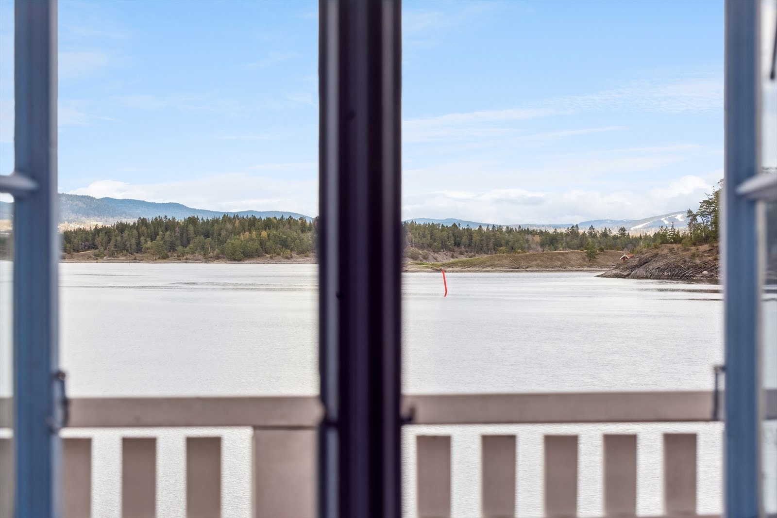 Flott utsikt mot fjorden! Galleribilde