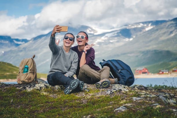 Turmulighetene til fots er svært mange, alt fra snille familieturer til bestiging av topper som er mer krevende. Galleribilde