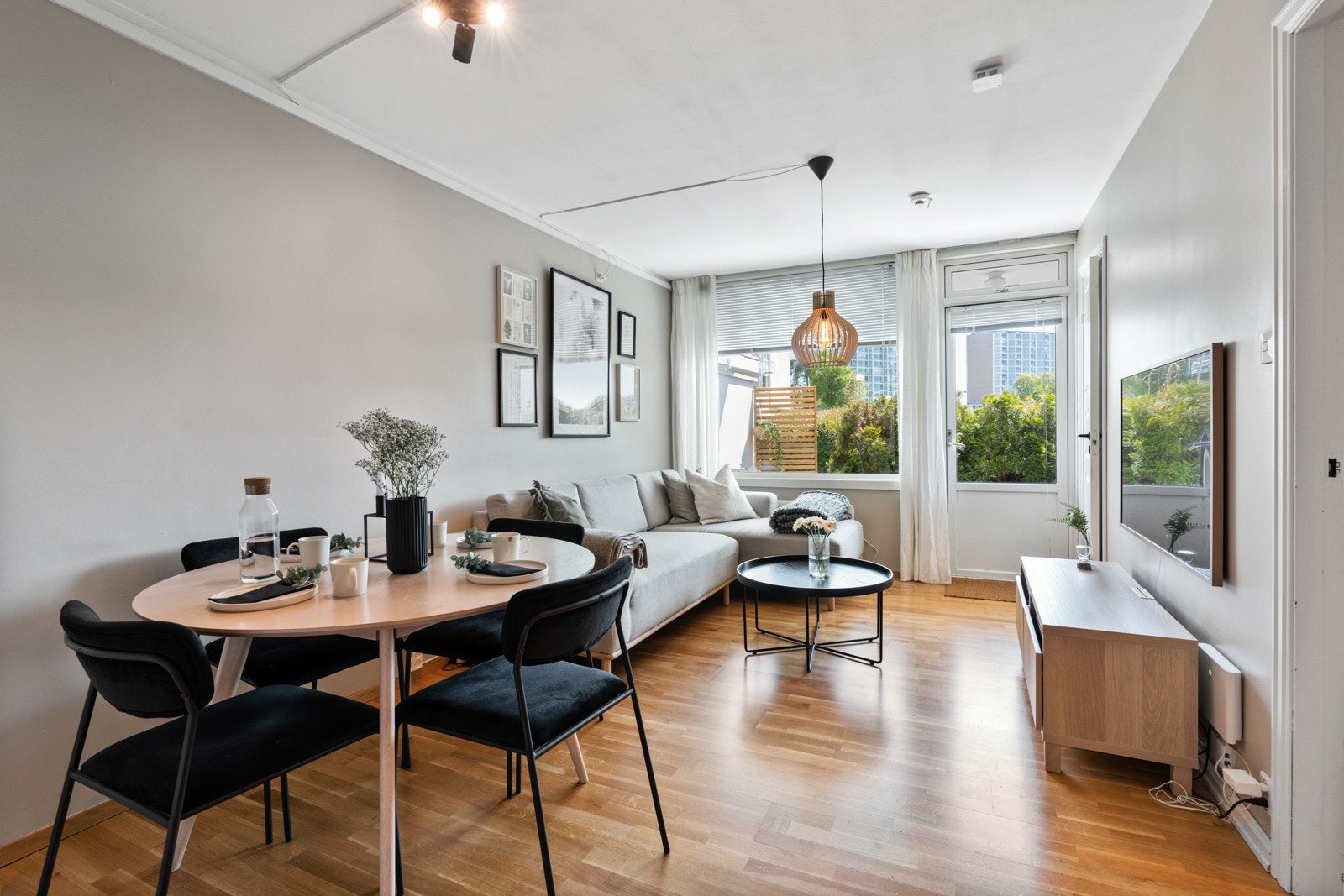 EIE Eiendomsmegling Stavanger v/ Jr. Partner Håkon Hovland presenterer Norvald Frafjords gate 7C! Galleribilde