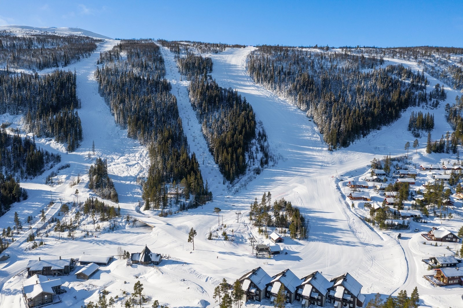 Heisområde i nedre del av Uvdal Skisenter. Galleribilde