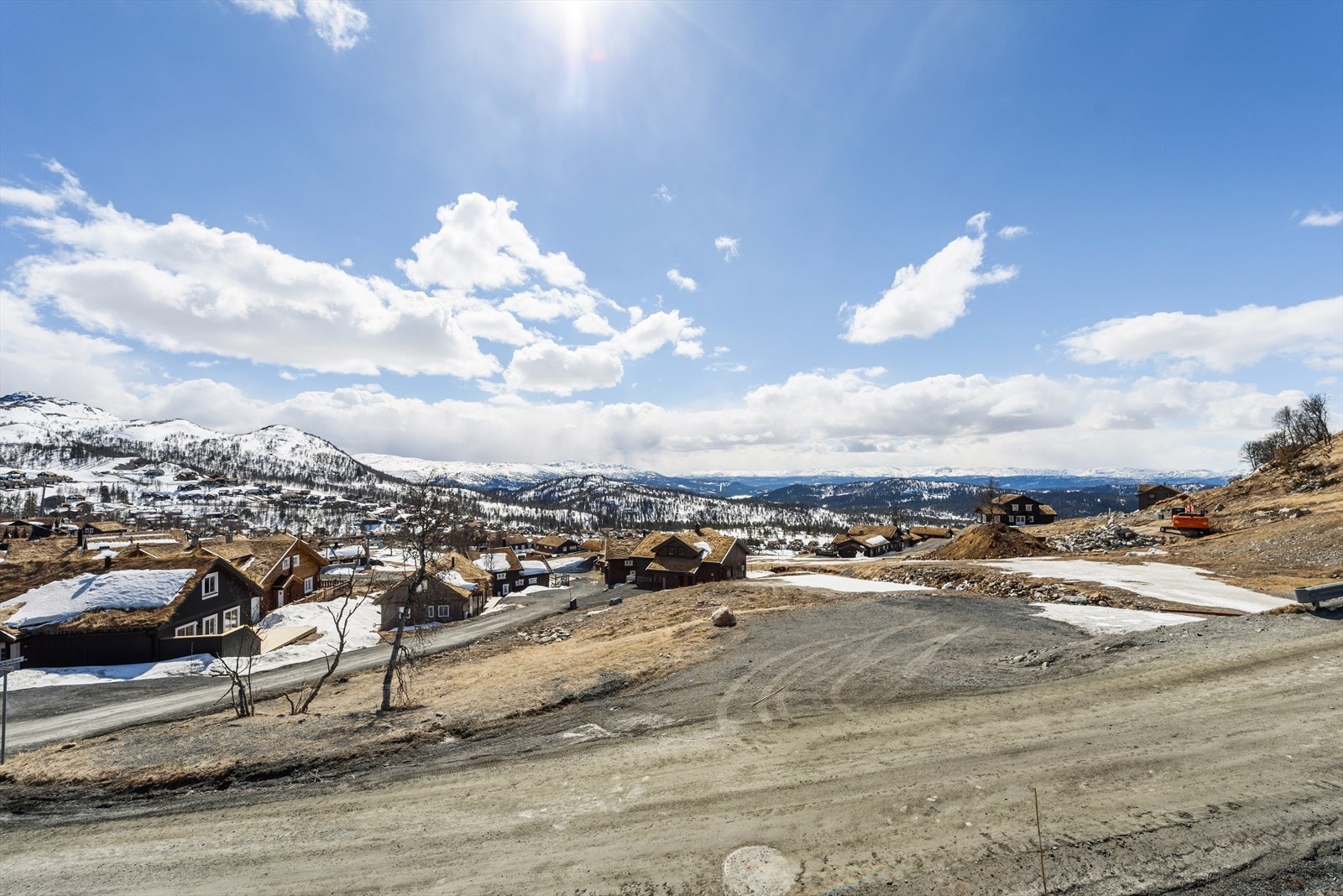 DNB Eiendom v/ Jeanette A Eriksrød har gleden av å presentere 4 flotte tomter midt i Solsiden Galleribilde