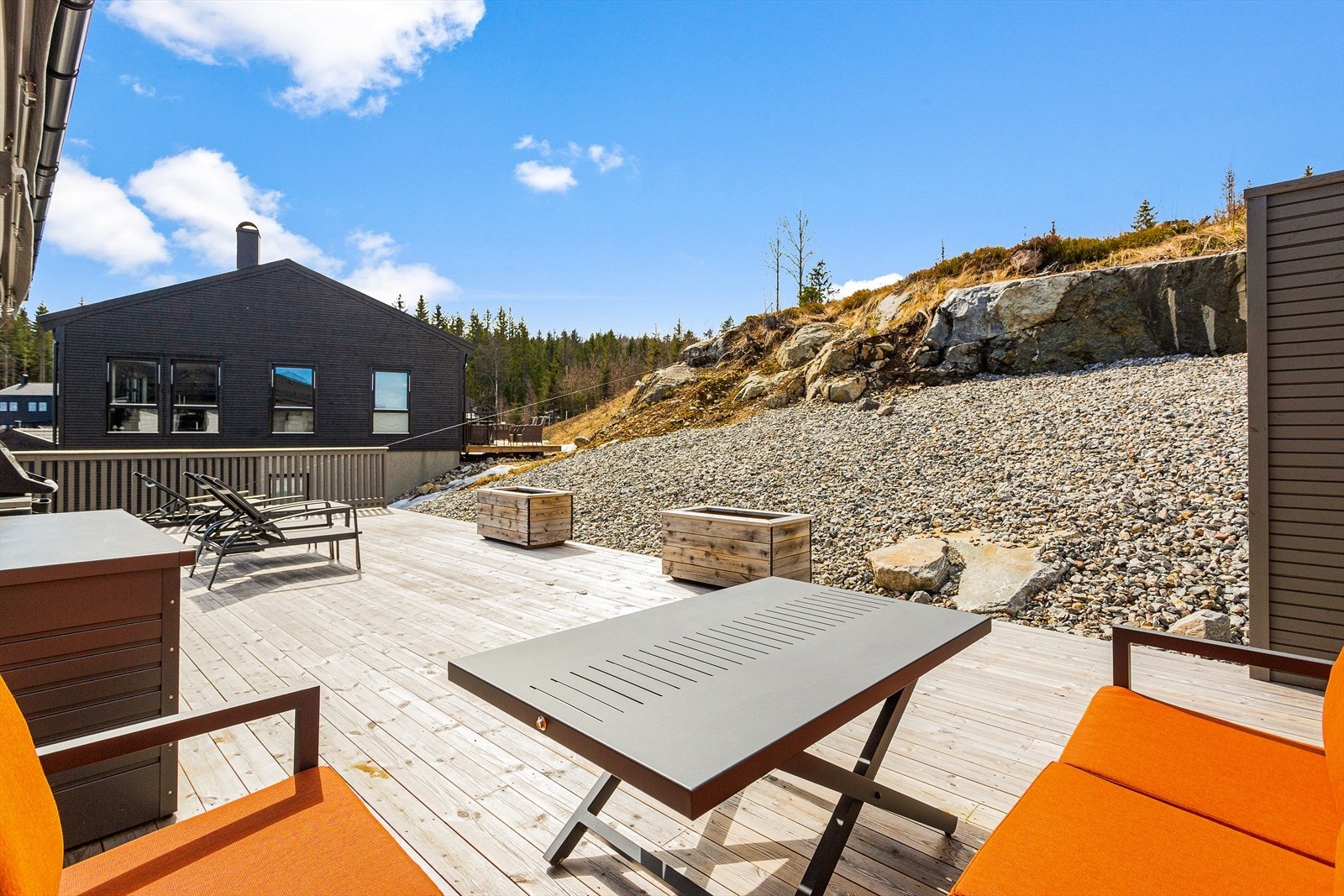 Terrasseplatting på ca. 51 kvm. Galleribilde