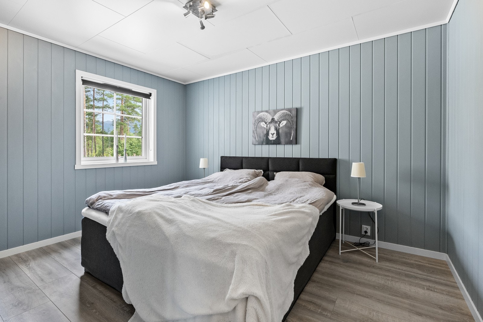 Hovedsoverommet ligger i boligens 1.etg. Galleribilde
