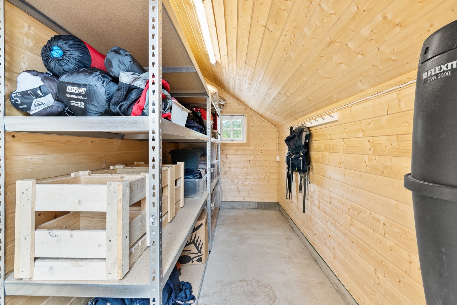 Utebod i tilknytning til inngangspartiet Galleribilde