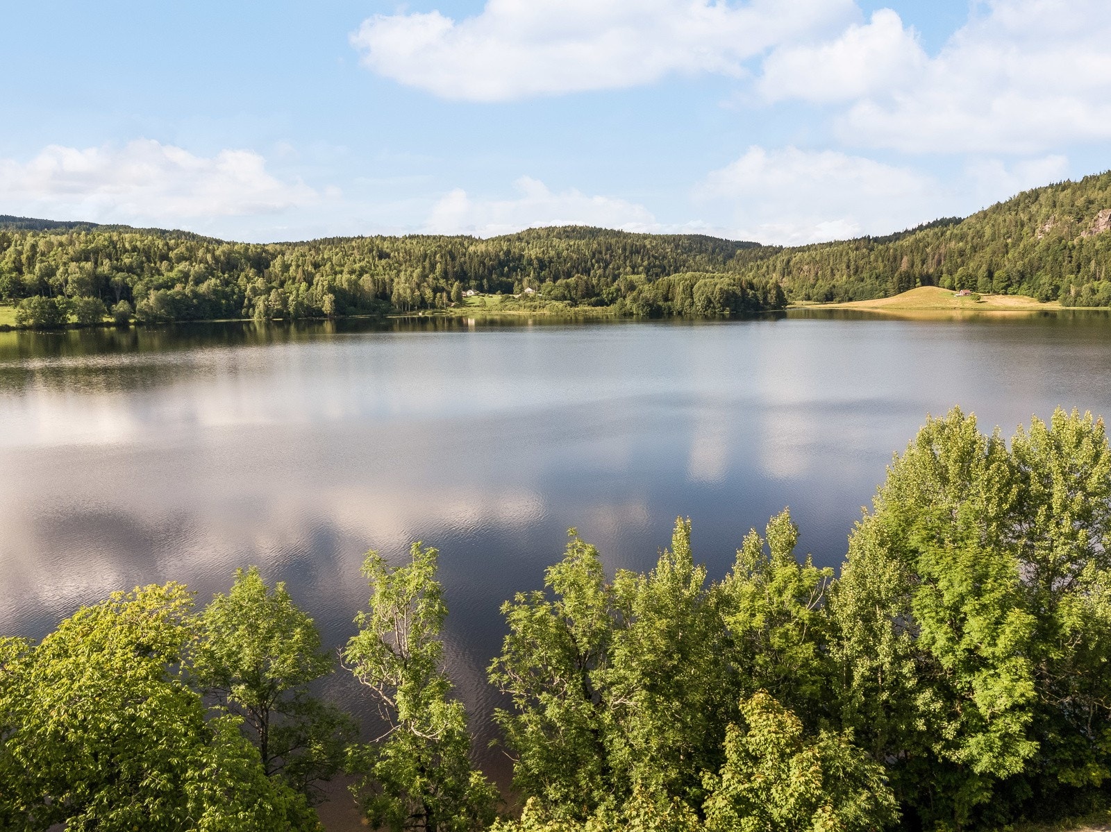 Flotte turmuligheter rundt Semsvannet, ved Skaugumsåsen og innover Vestmarka. Galleribilde