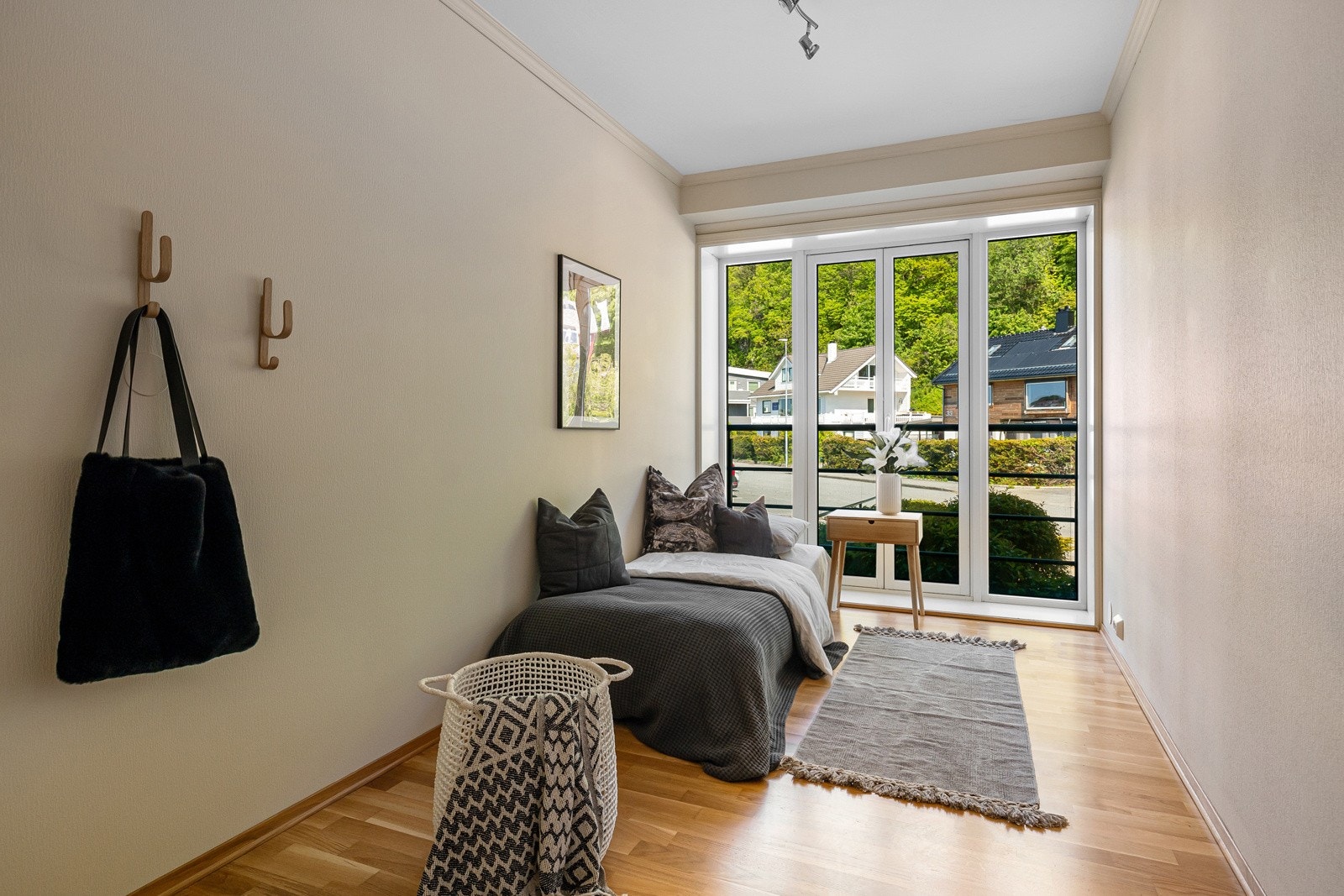 Soverom nr.2 kan brukes til gjesterom eller kontor - alt etter eget behov. Galleribilde