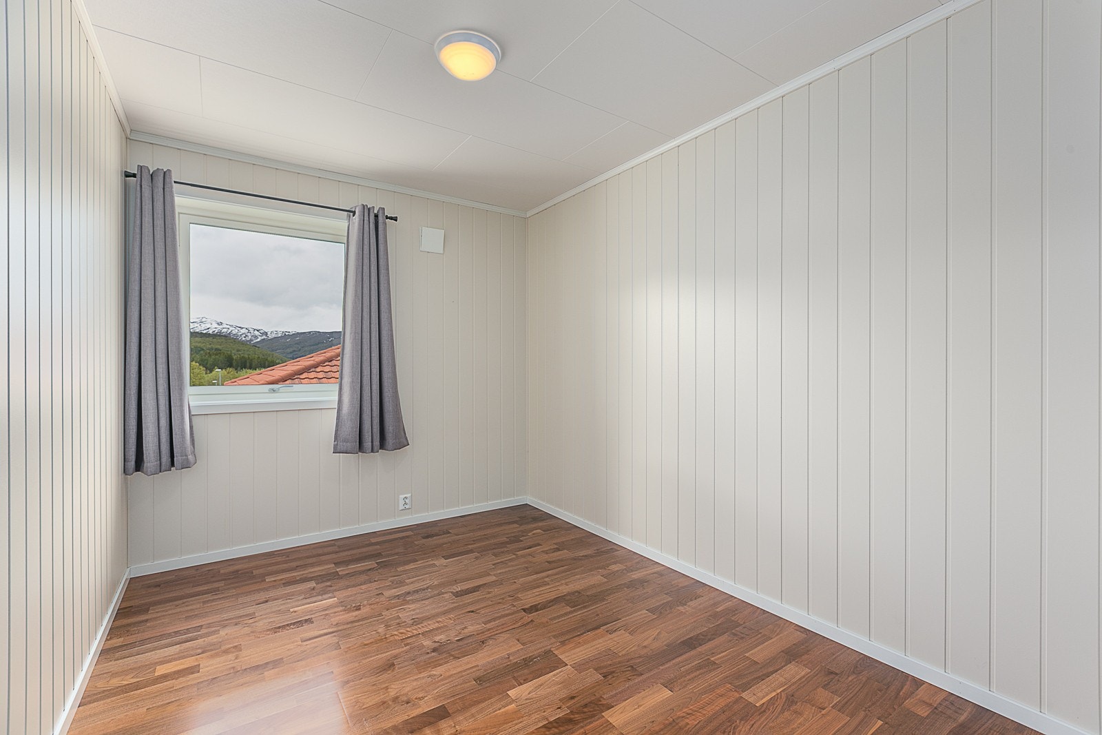 Soverom. Galleribilde