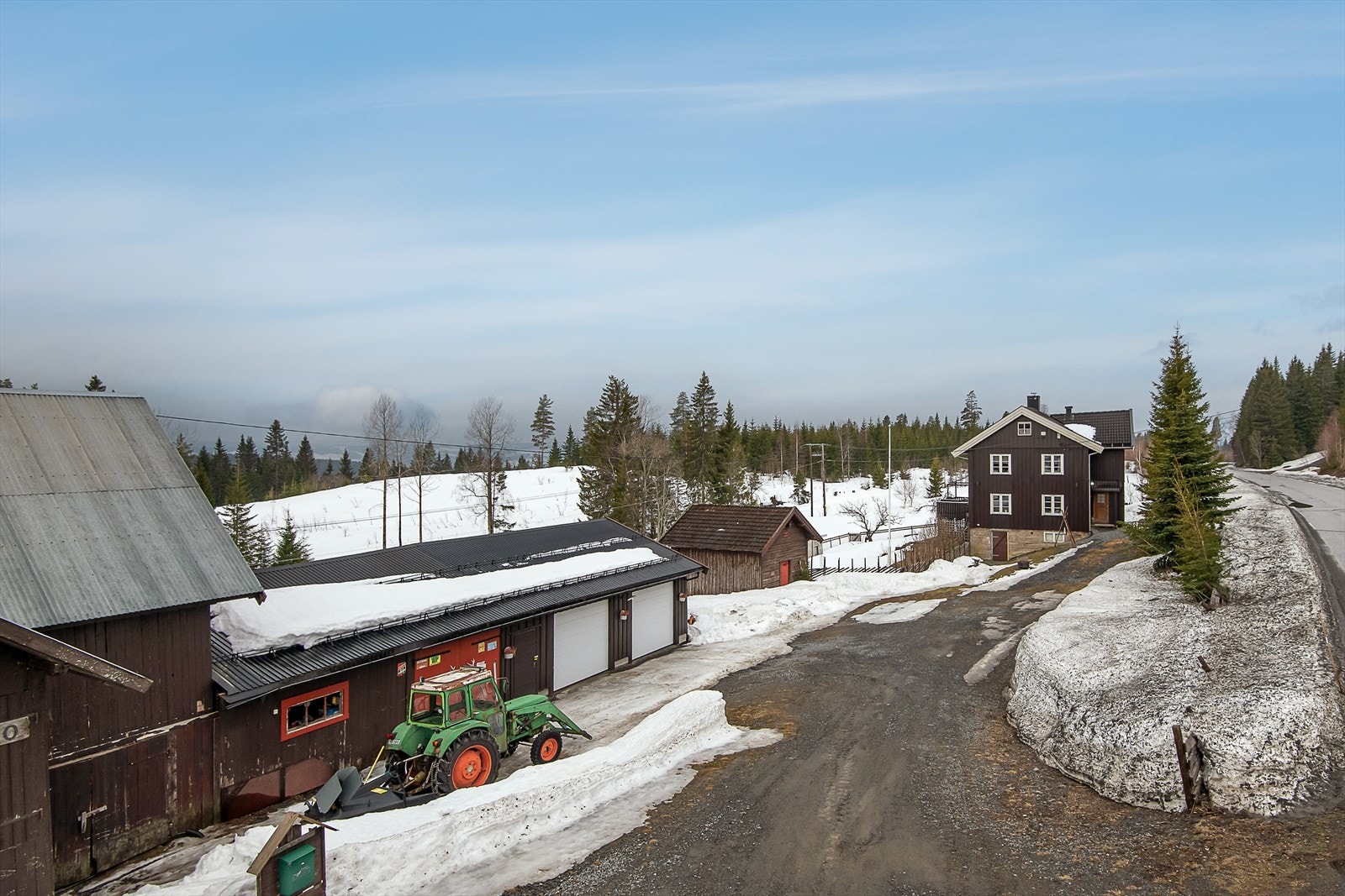 Adkomst fra Lismarkvegen. Galleribilde