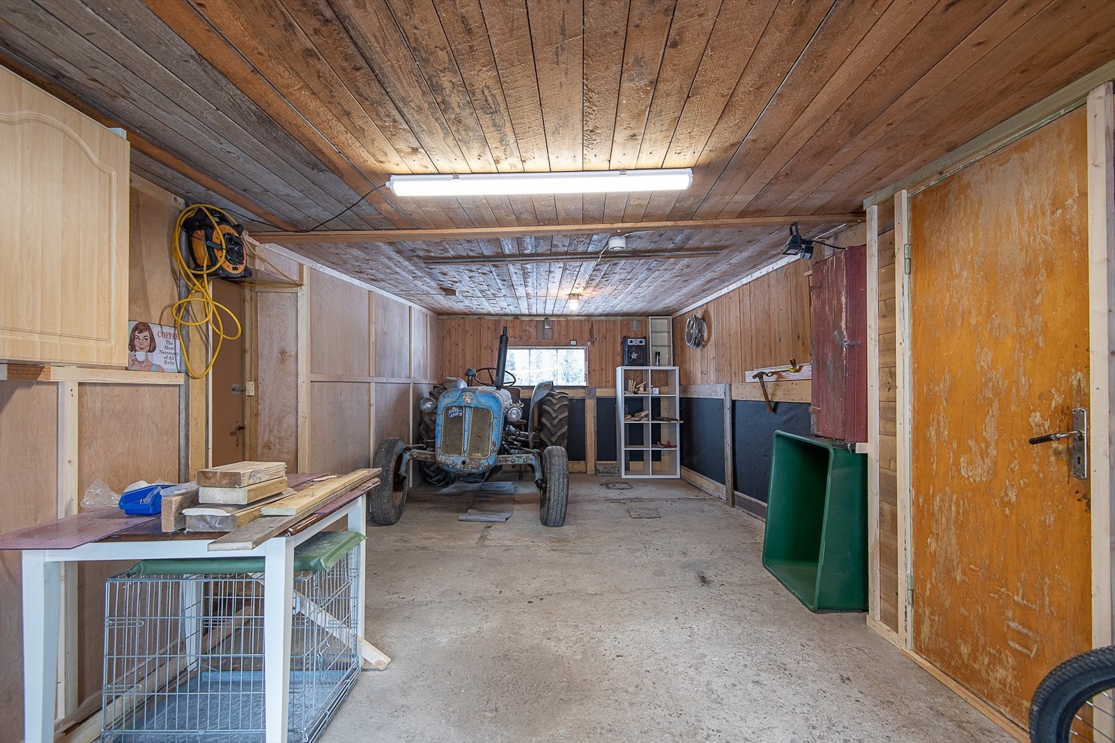 Stort laggerrom. Galleribilde