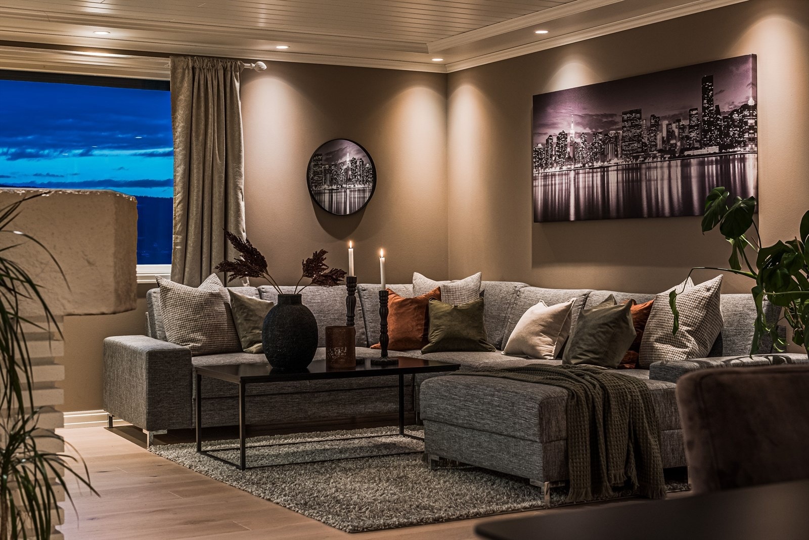 God plass til sofagruppe Galleribilde
