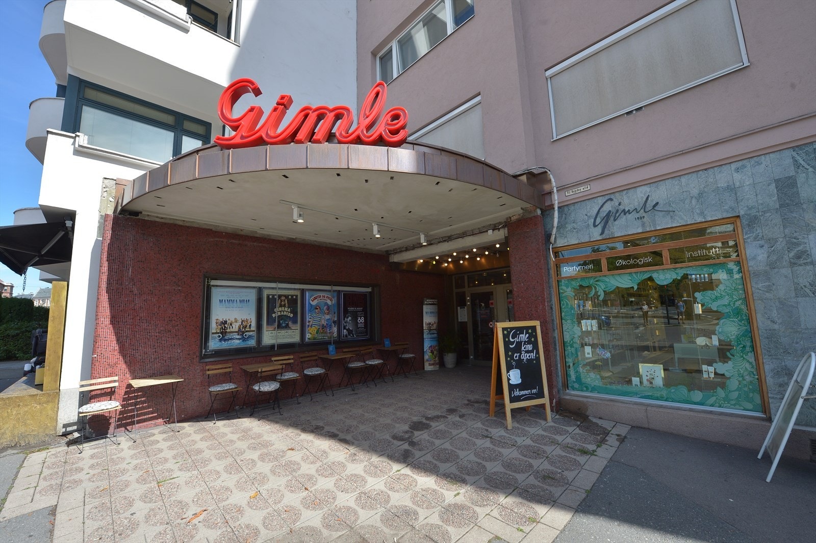 Gangavstand til ærverdige Gimle kino. Galleribilde