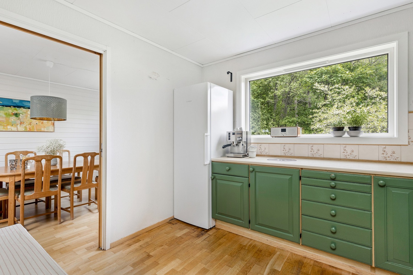 Det ble i 2019 byttet 14 vinduer. Dette ble utført av fagfolk. Galleribilde