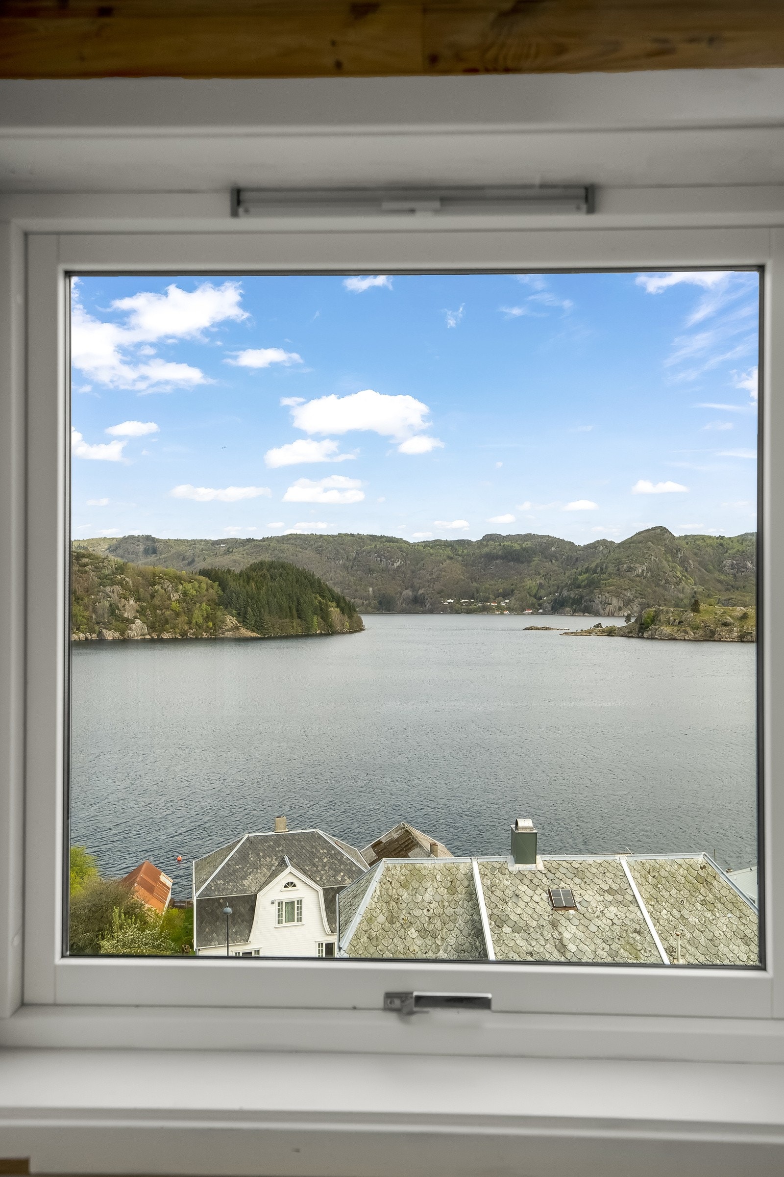 Utsikt fra kjøkkenet. Galleribilde