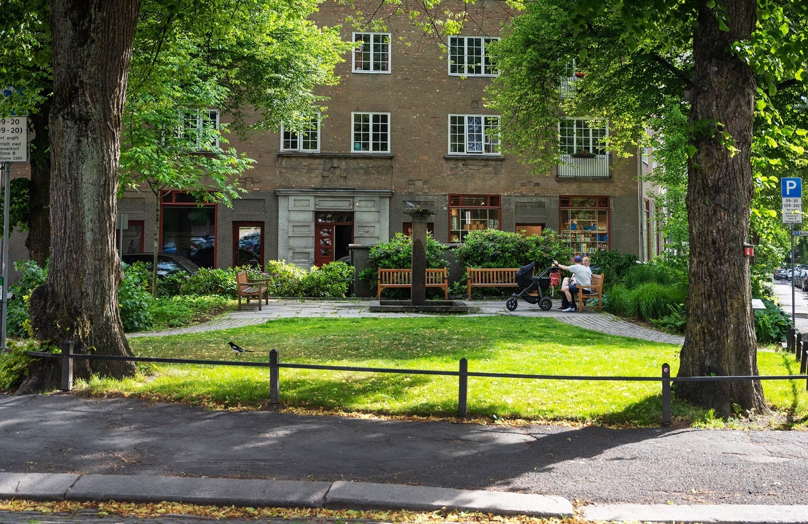 Et idyllisk og veldig hyggelig nabolag med kort gange til Majorstuen Galleribilde