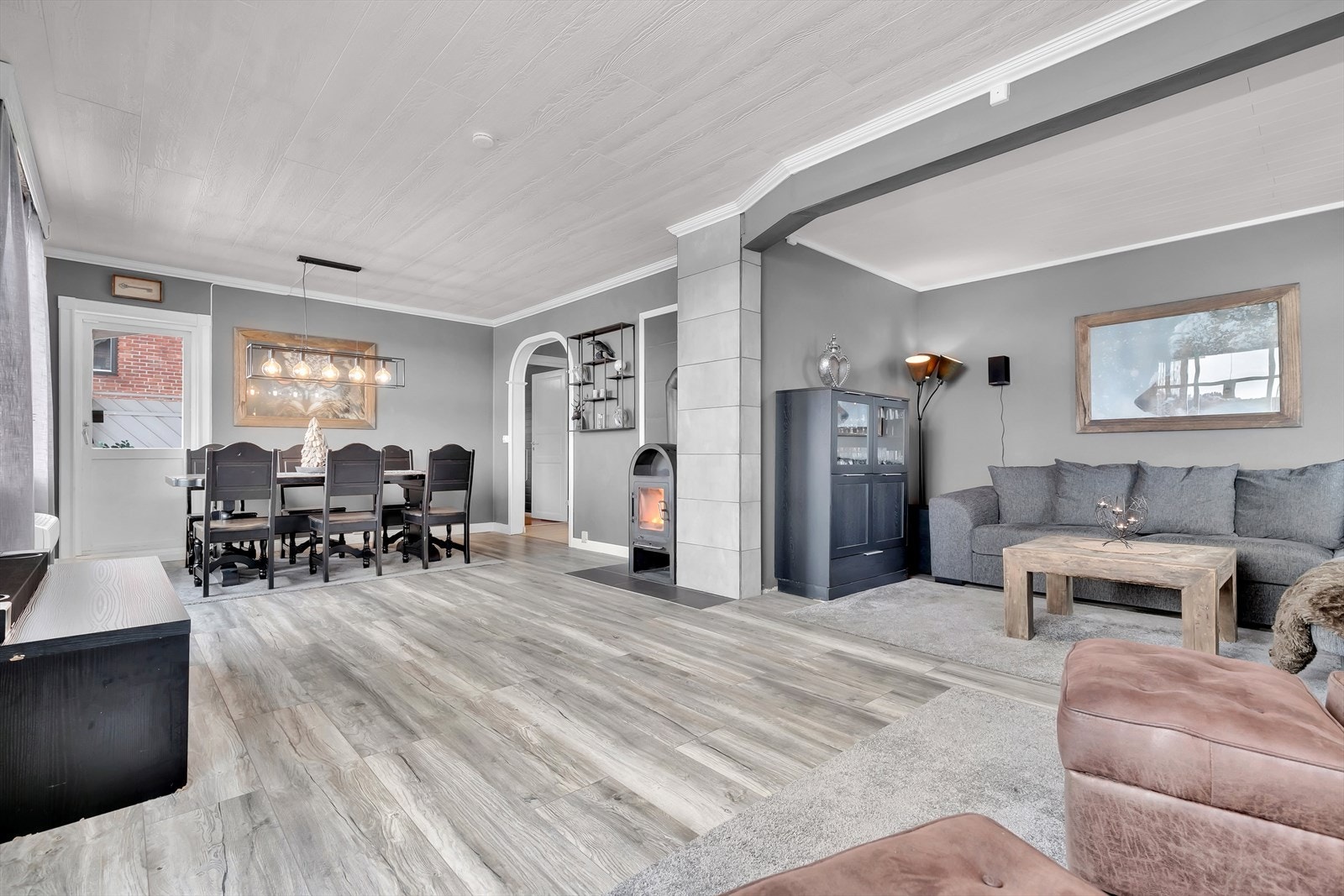 Her er ny vedovn fra 2022 som gir god varme Galleribilde