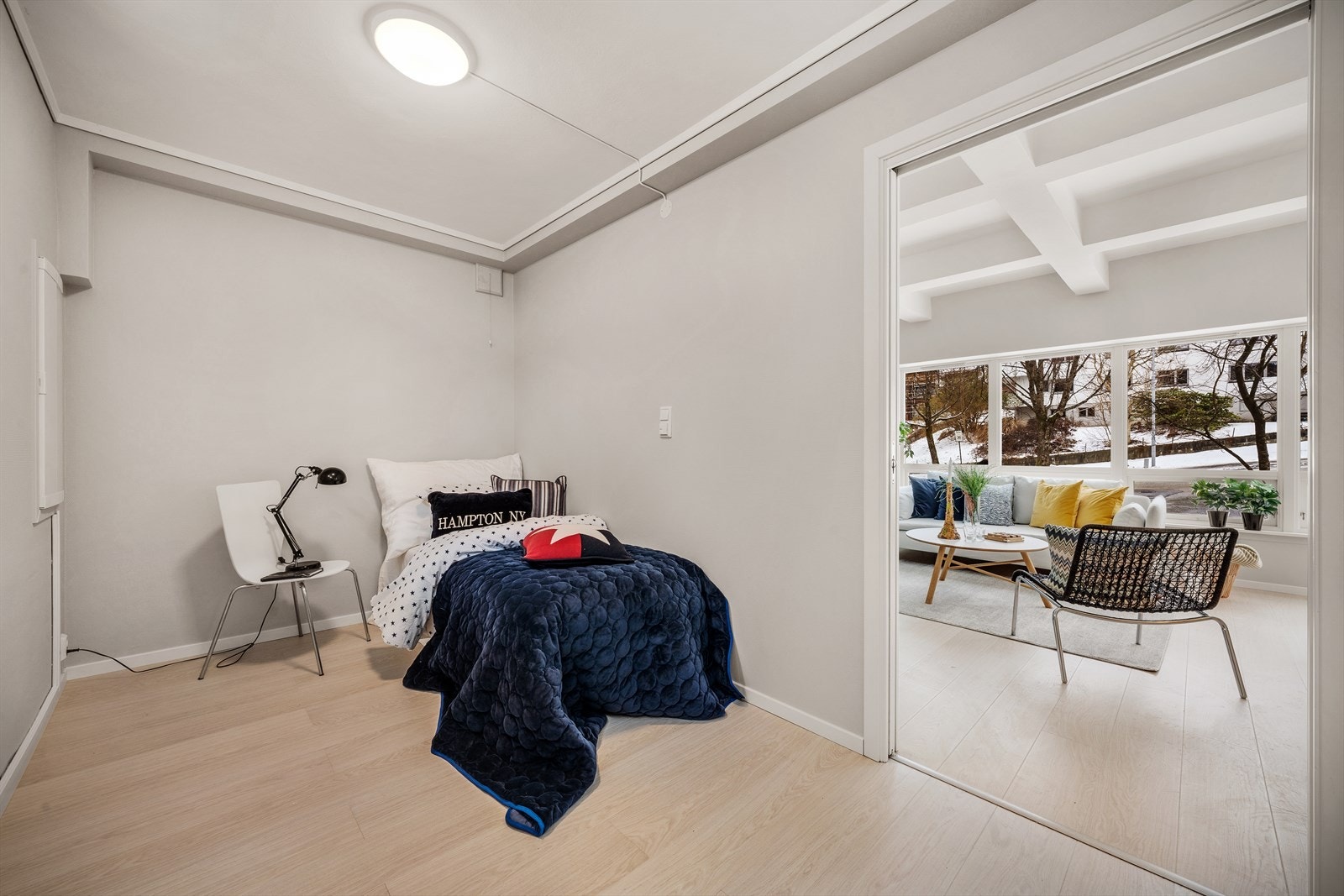Et av to soverom Galleribilde