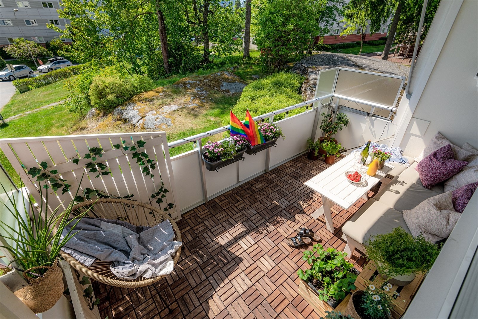 Det er god plass til flere utemøbler, planter og stemningsfull belysning. Galleribilde