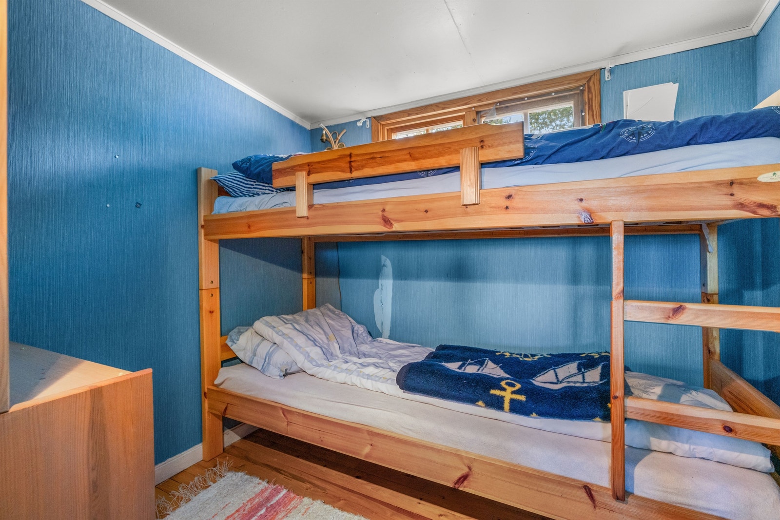 Soverom på ca. 4,3 kvm. i hyttas hoveddel. Galleribilde