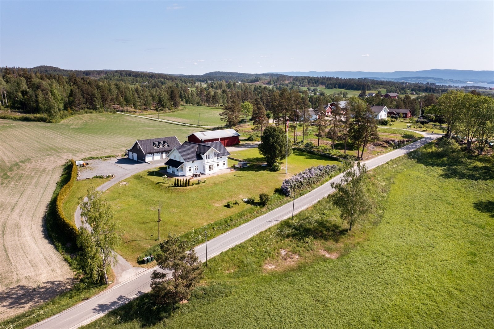 Tonsveien 426 - Drone.jpg Galleribilde