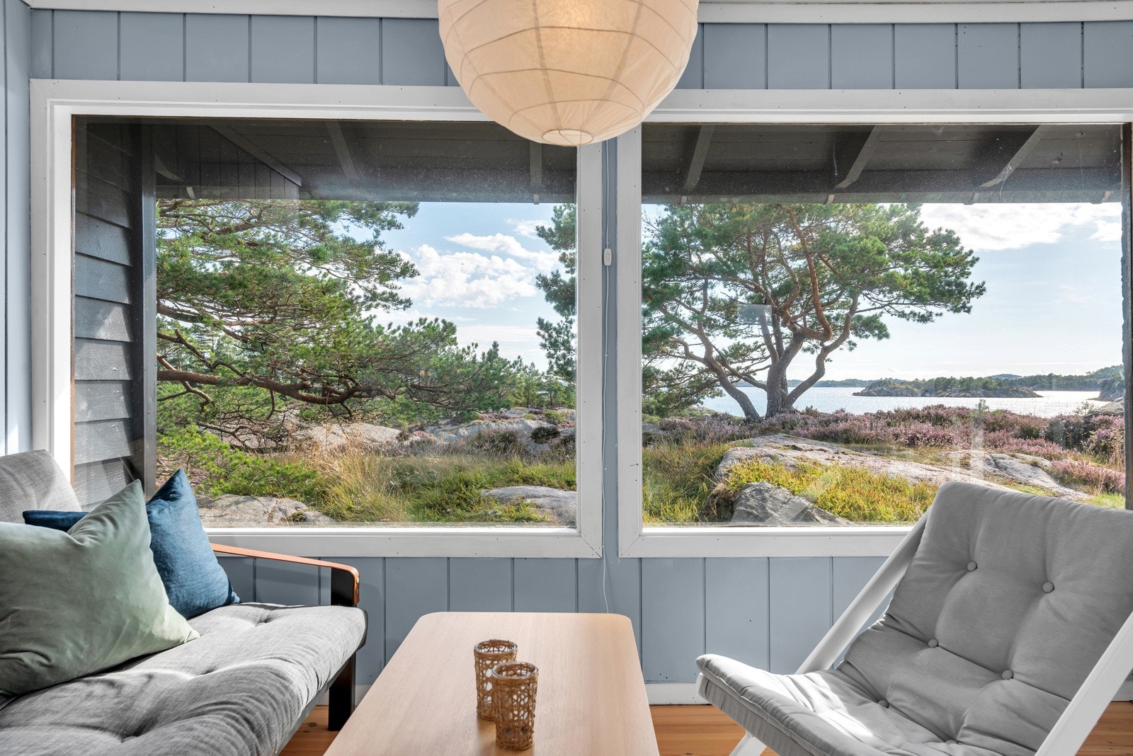Utsikt fra sofakrok Galleribilde
