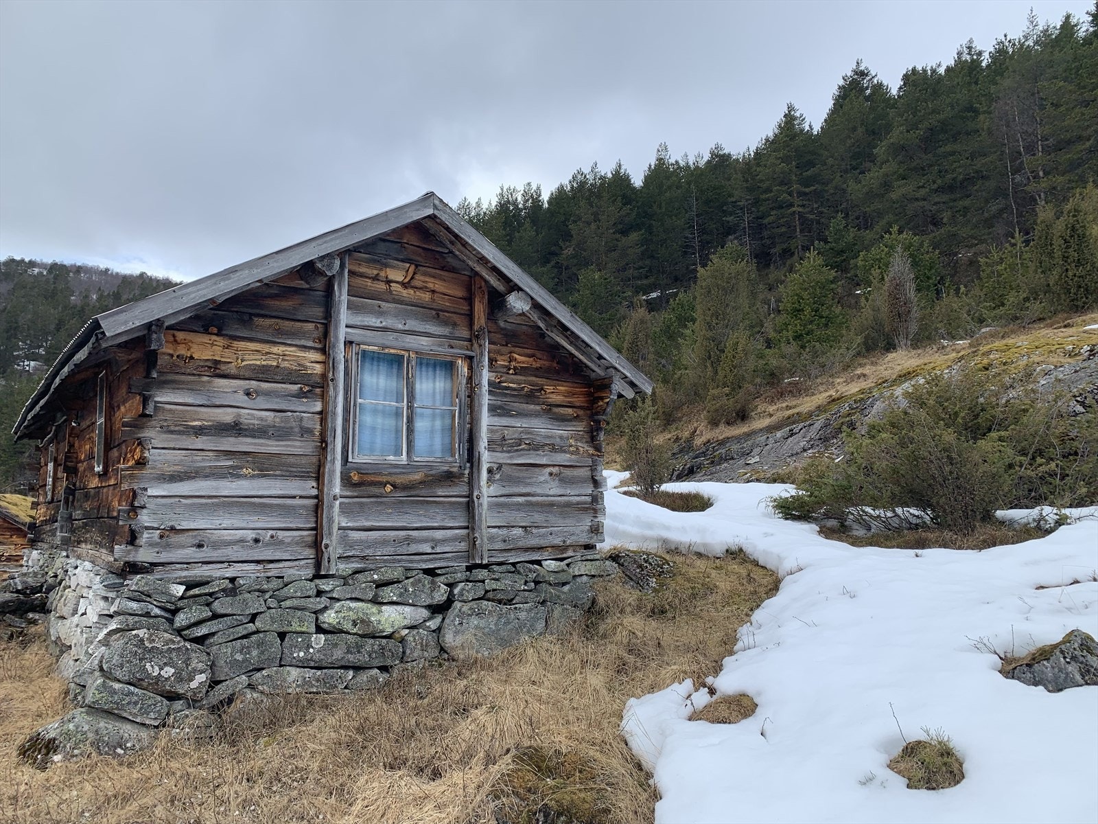 Støylshus. Foto er teke av seljar Galleribilde