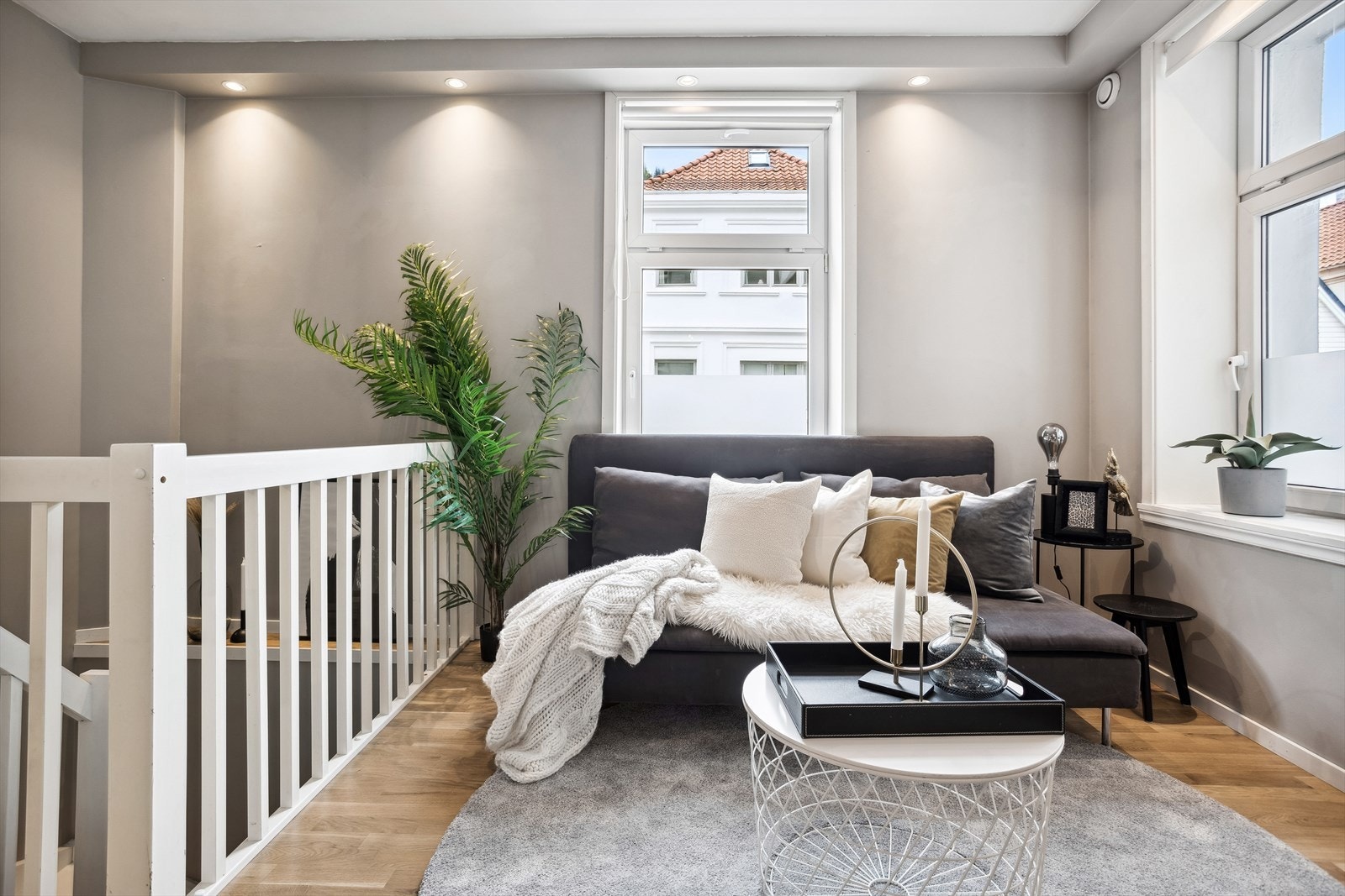 Downlights i tak. Galleribilde