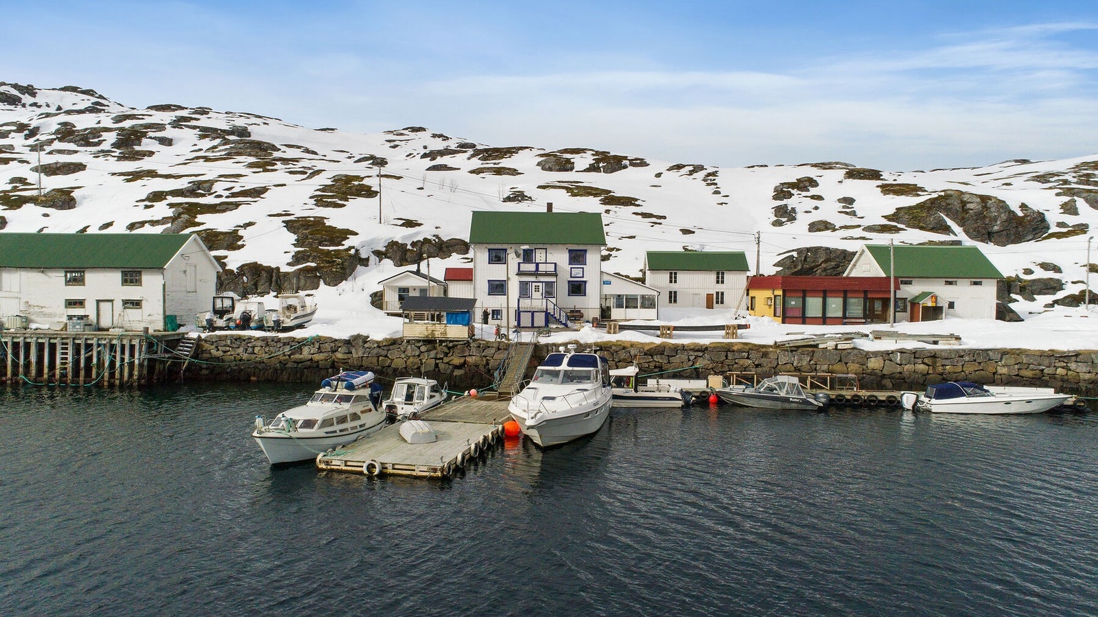 Kårhamnveien 6 (gammelt vinterbilde bilde) Galleribilde