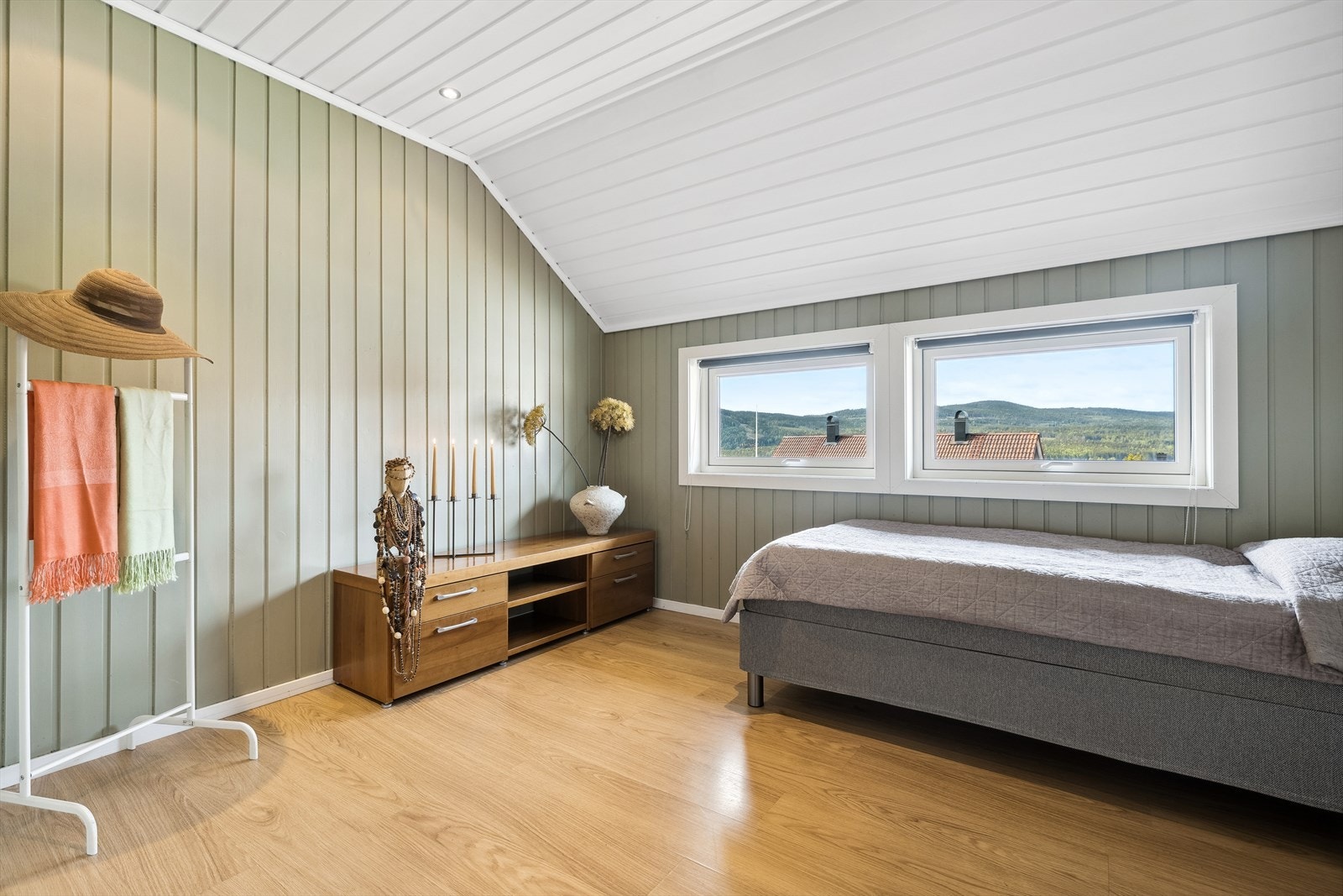 Soverom ll Galleribilde