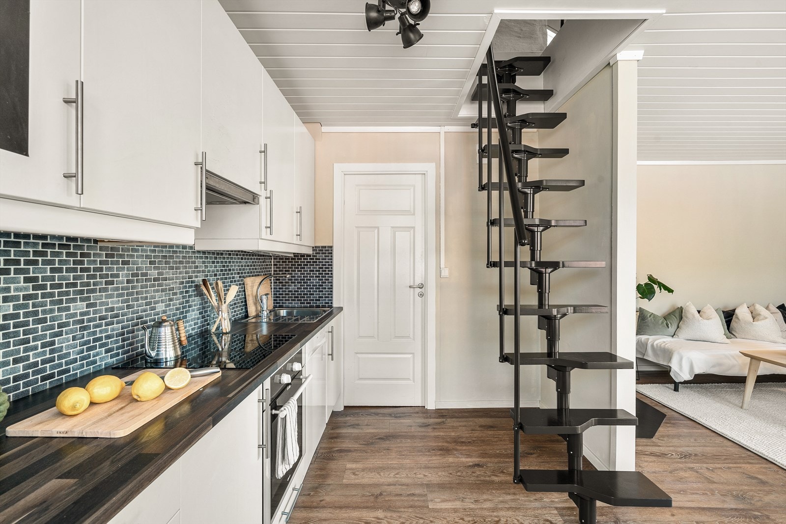 Kjøkkenet er fra IKEA og ble oppusset i 2011. Galleribilde