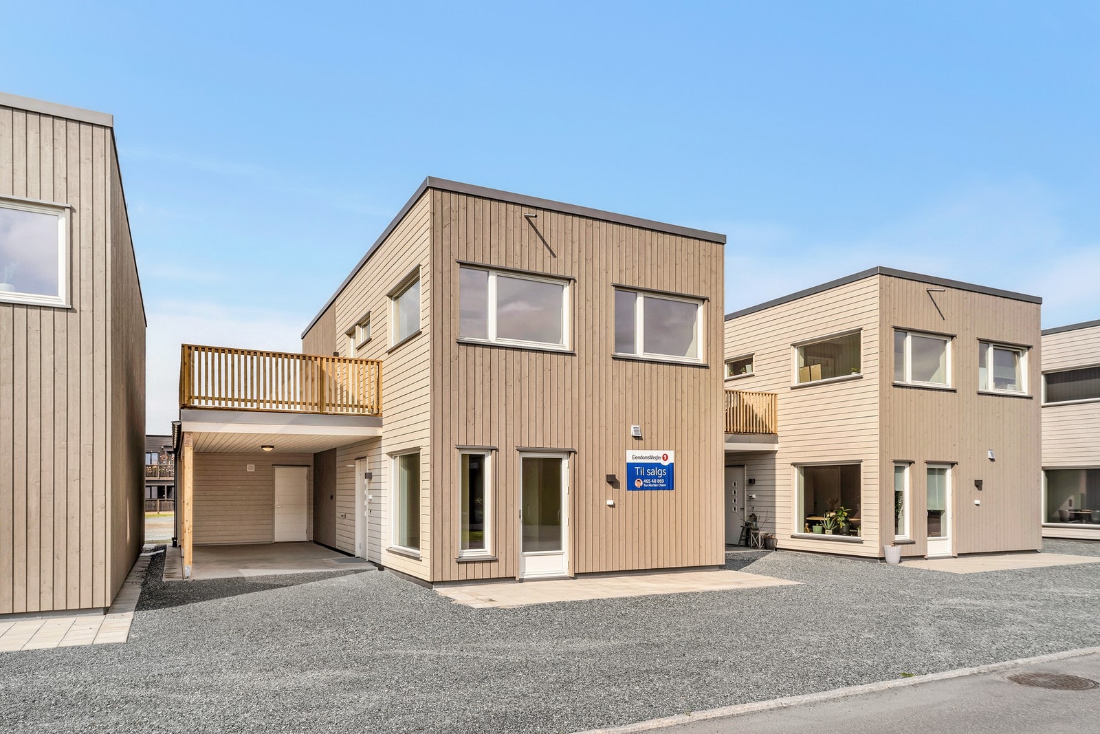 Fasadebilde. Galleribilde