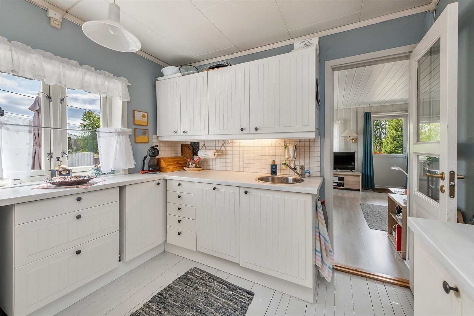 Godt med benkeplass. Galleribilde