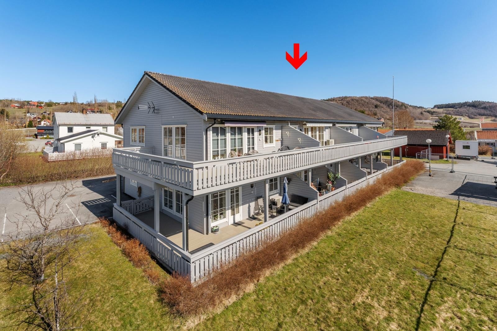 Velkommen til Valsåmyra 11, midt i hjertet av Stadsbygd sentrum! Galleribilde