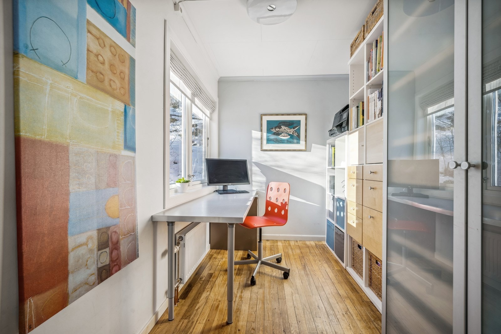 Soverom / kontor innenfor spisestuen. Galleribilde