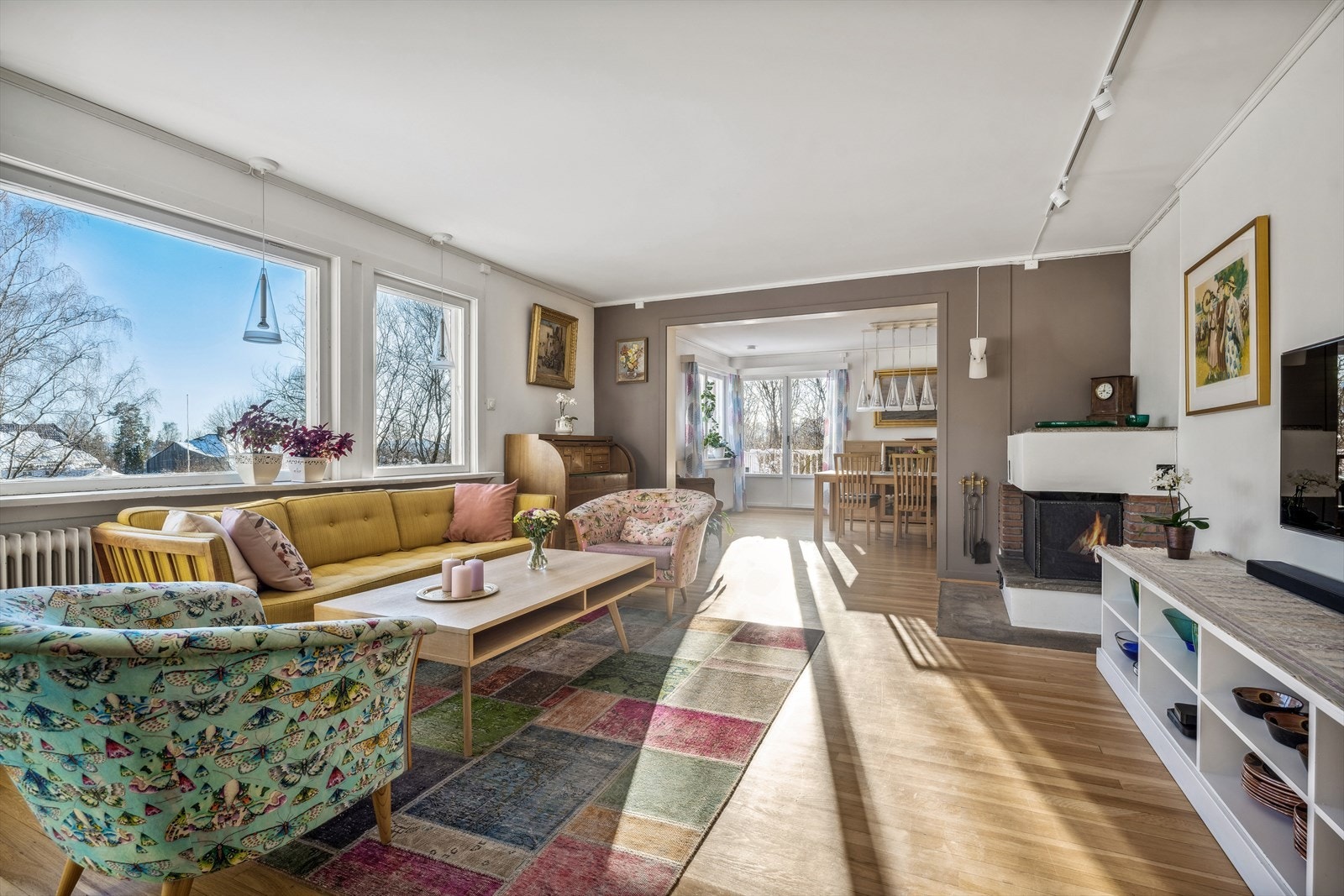 Åpen peis gir både varme og hyggelig stemning. Galleribilde