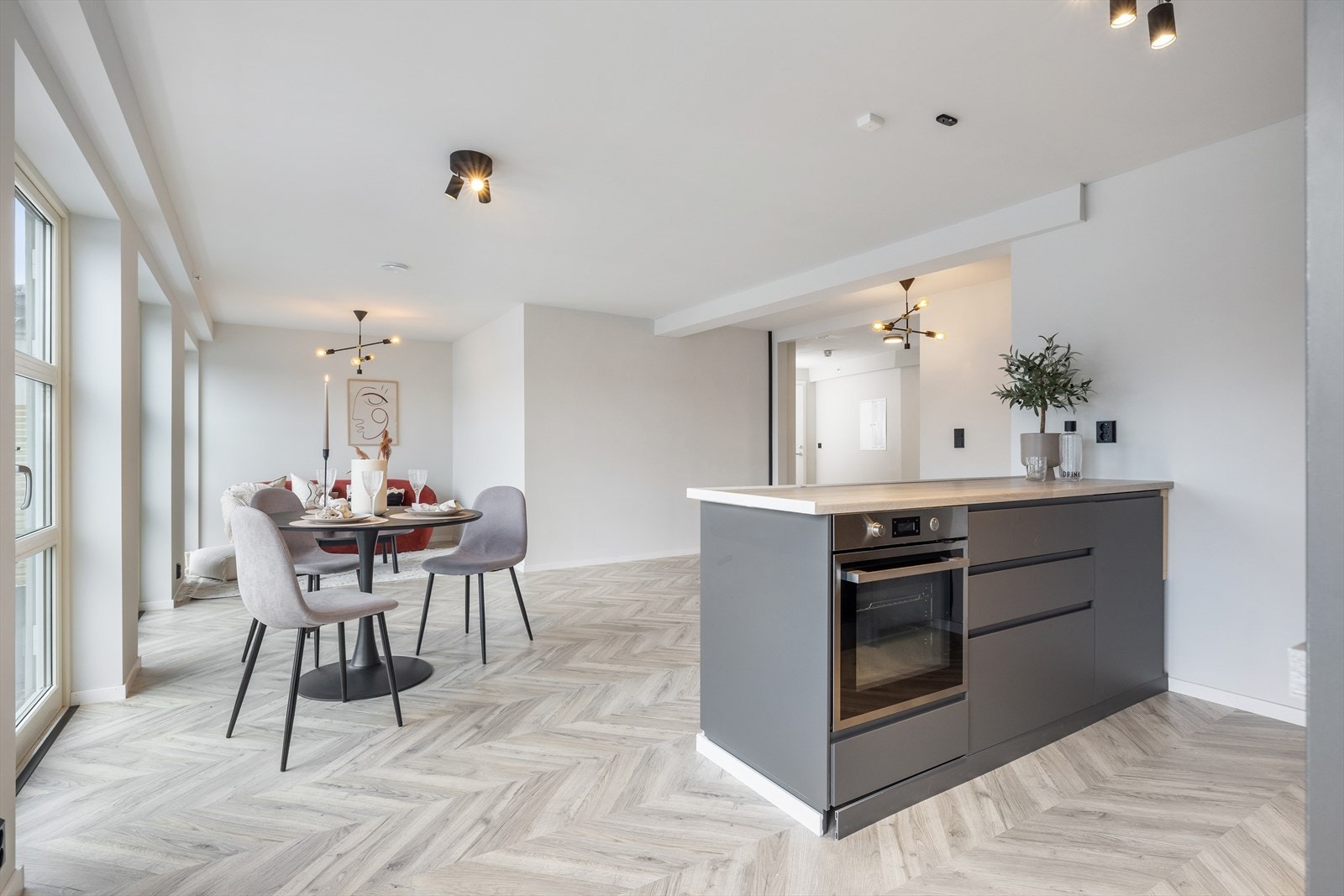 Praktisk kjøkkenøy Galleribilde