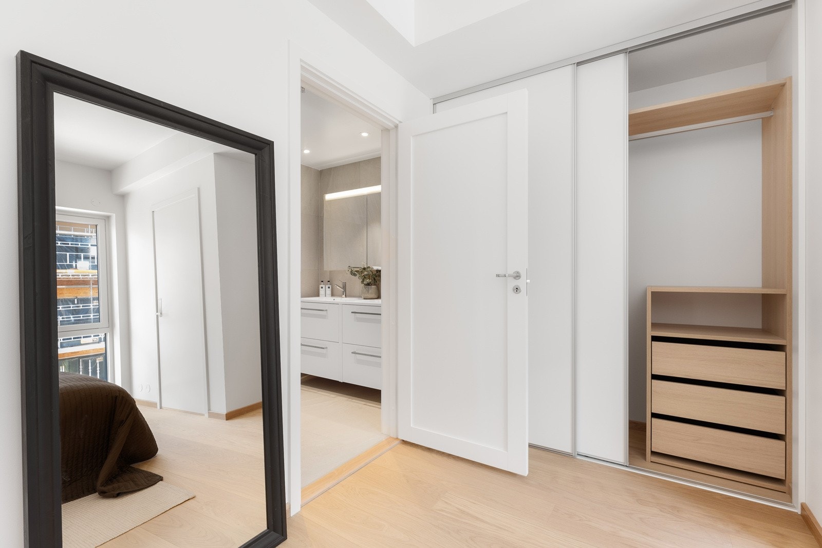 Privat bad til hovedsoverom Galleribilde