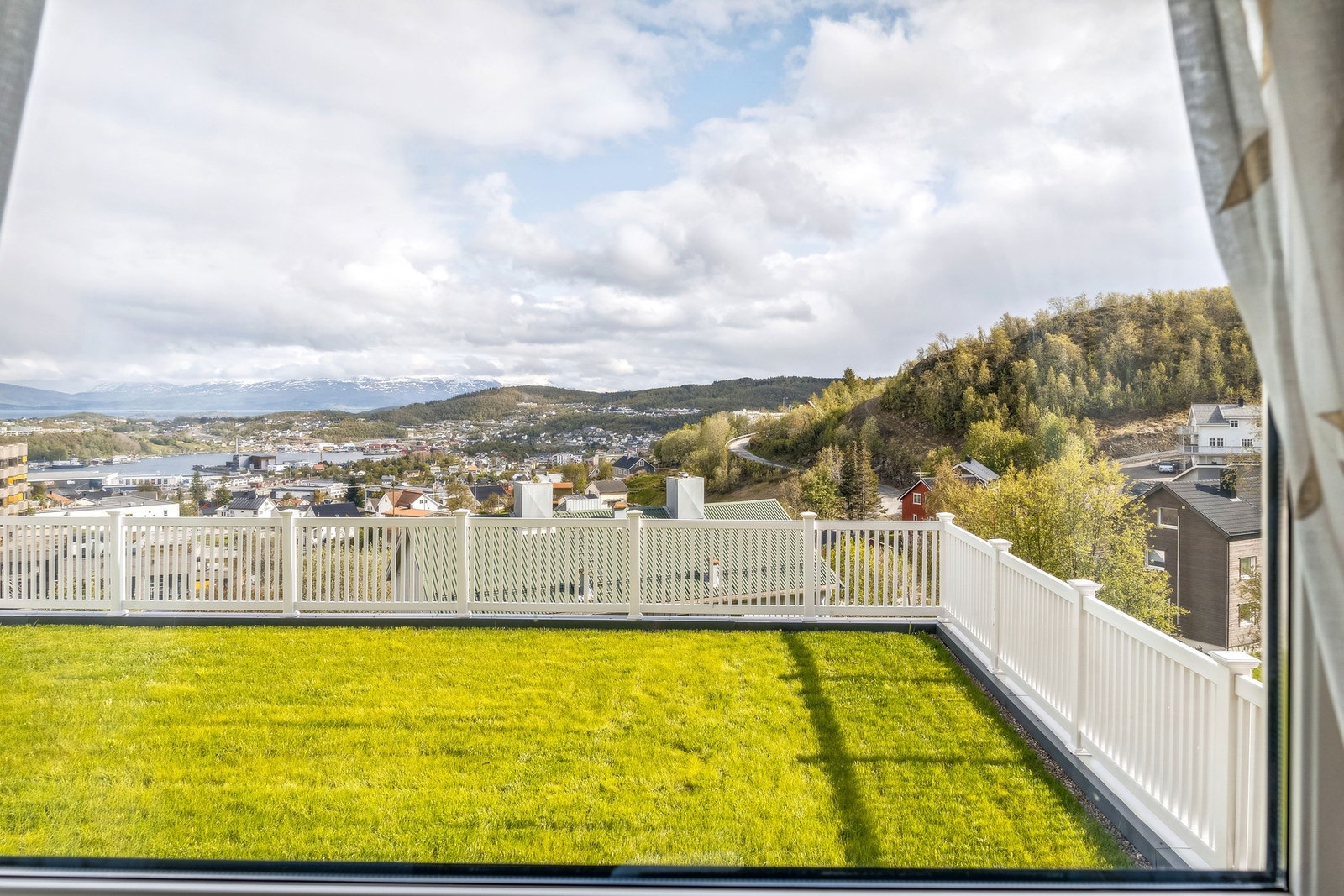 Utsikt fra soverom 1 Galleribilde