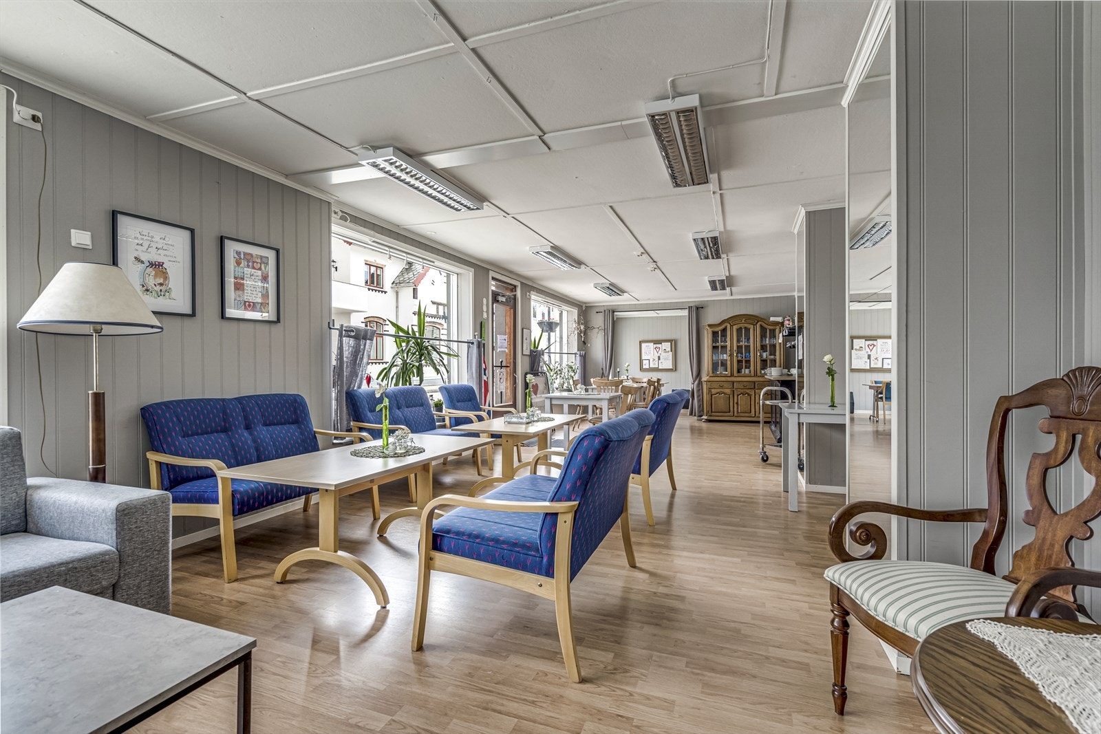Forretningslokale- Café Galleribilde