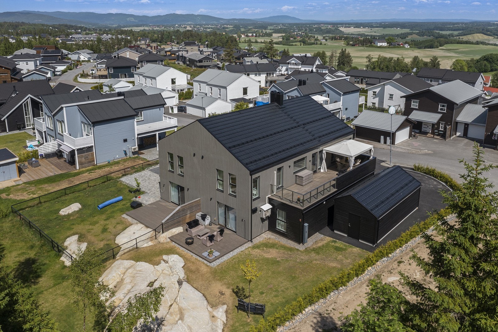 Krogsveen v/ Emilio de Paoli Dunne | Ramstadåsen 45 B Galleribilde