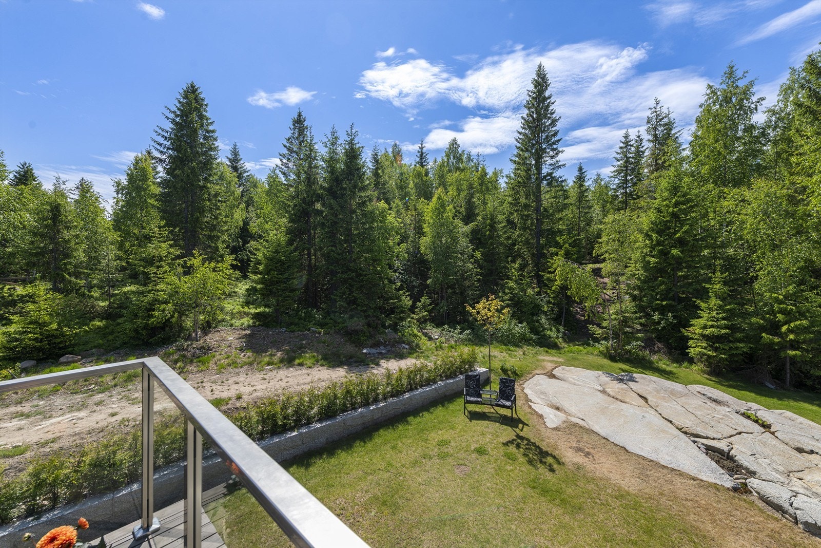 Nyt en kaffekopp i fred og ro - her sitter du uten innsyn. Galleribilde