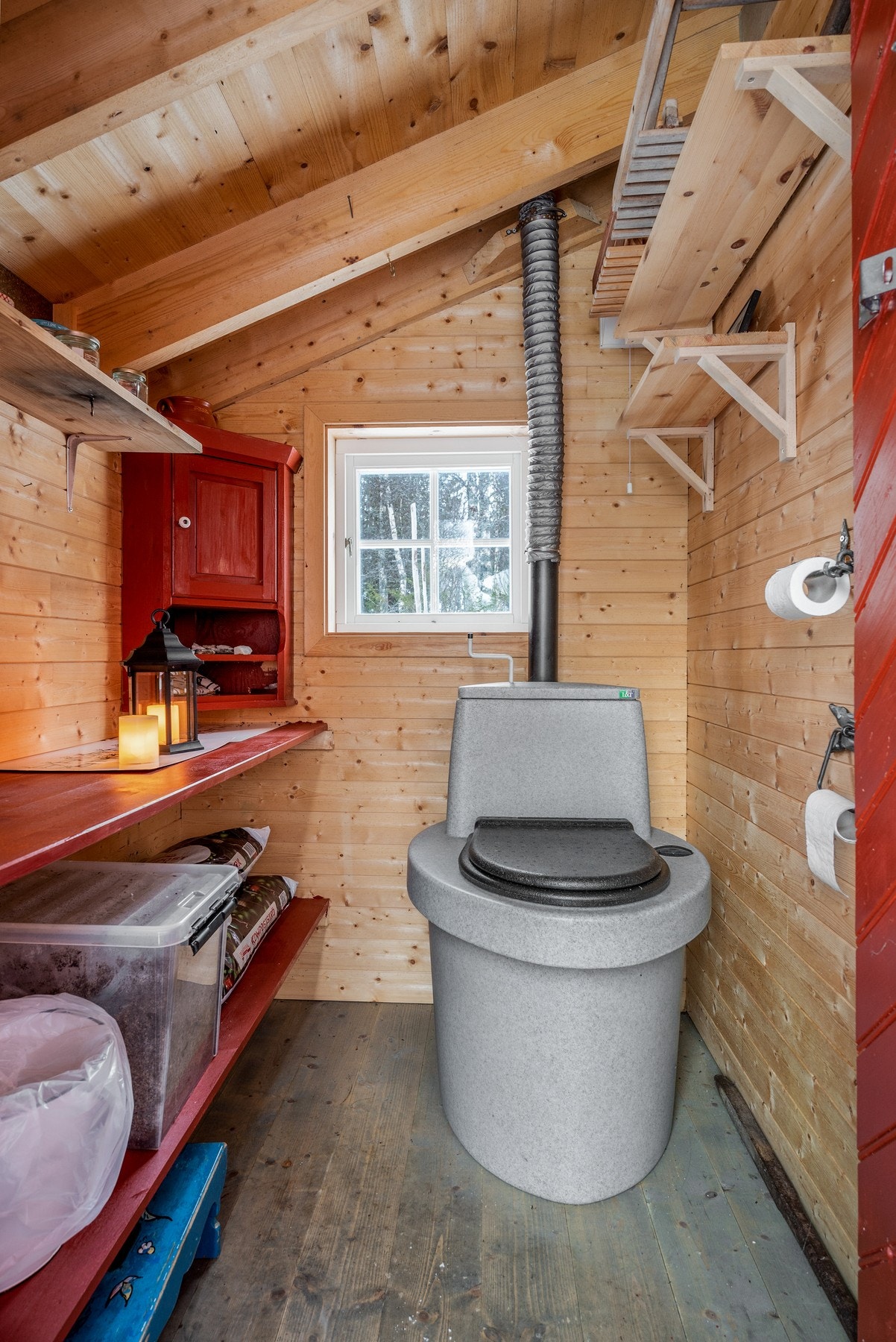 Toalett i tilknytning til hytta Galleribilde