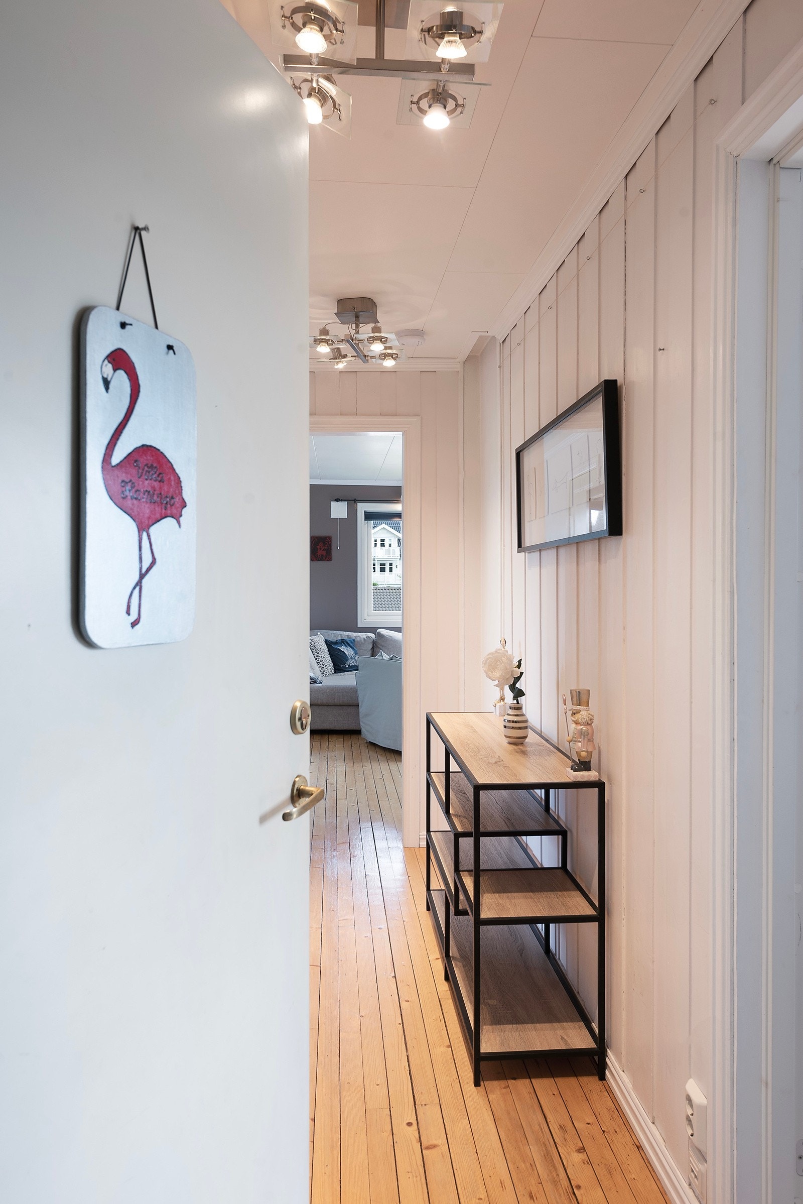 Velkommen inn i denne lyse og pene leiligheten med to soverom Galleribilde