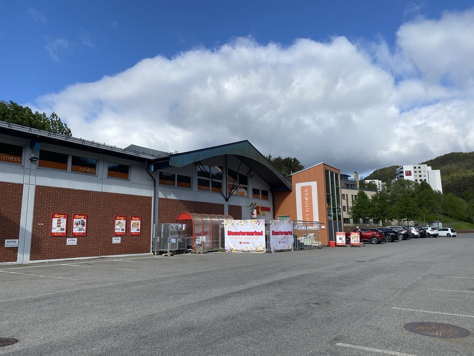 Like nedenfor ligger både butikk og treningssenter. Galleribilde