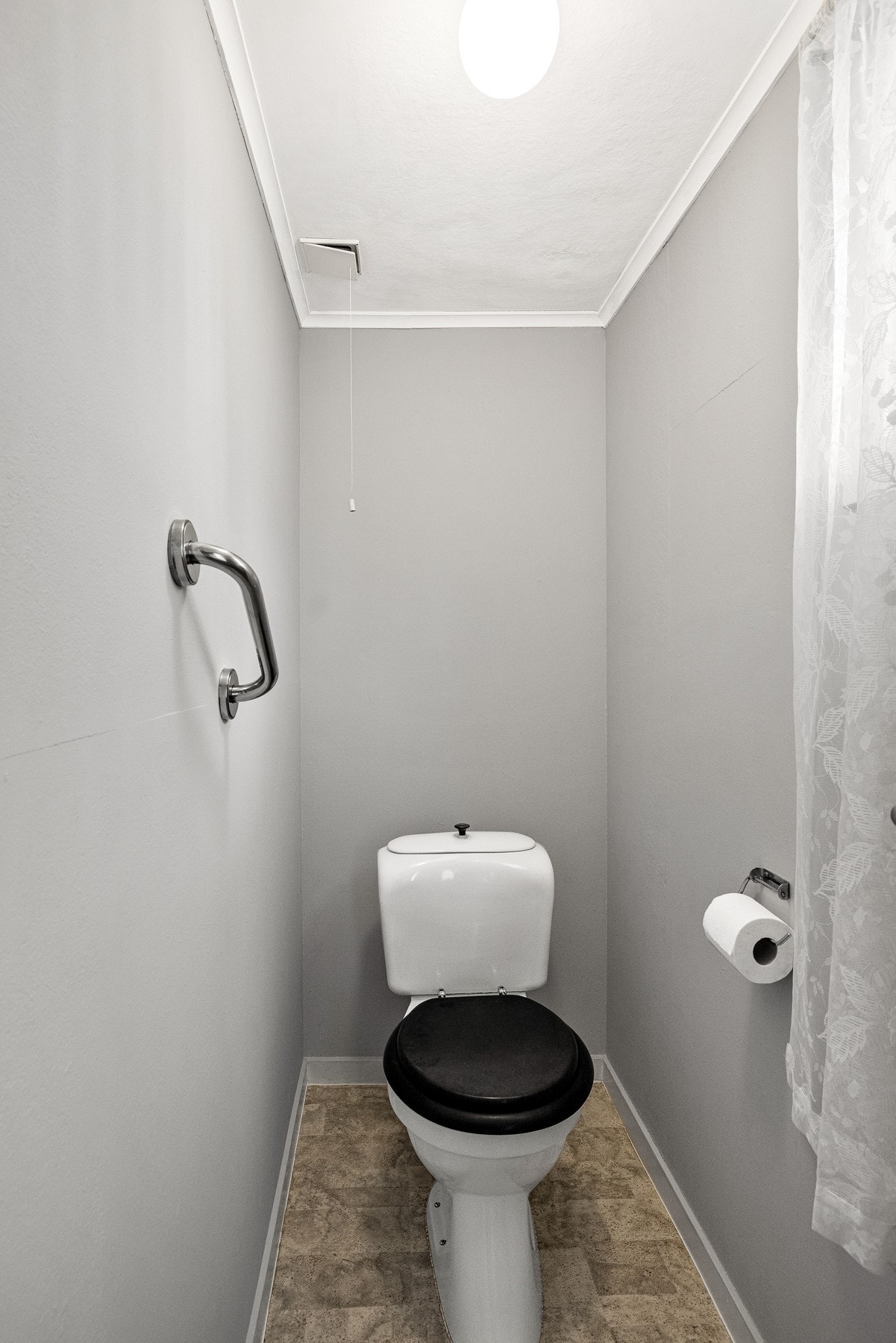 Toalettrom i 1. etasje Galleribilde