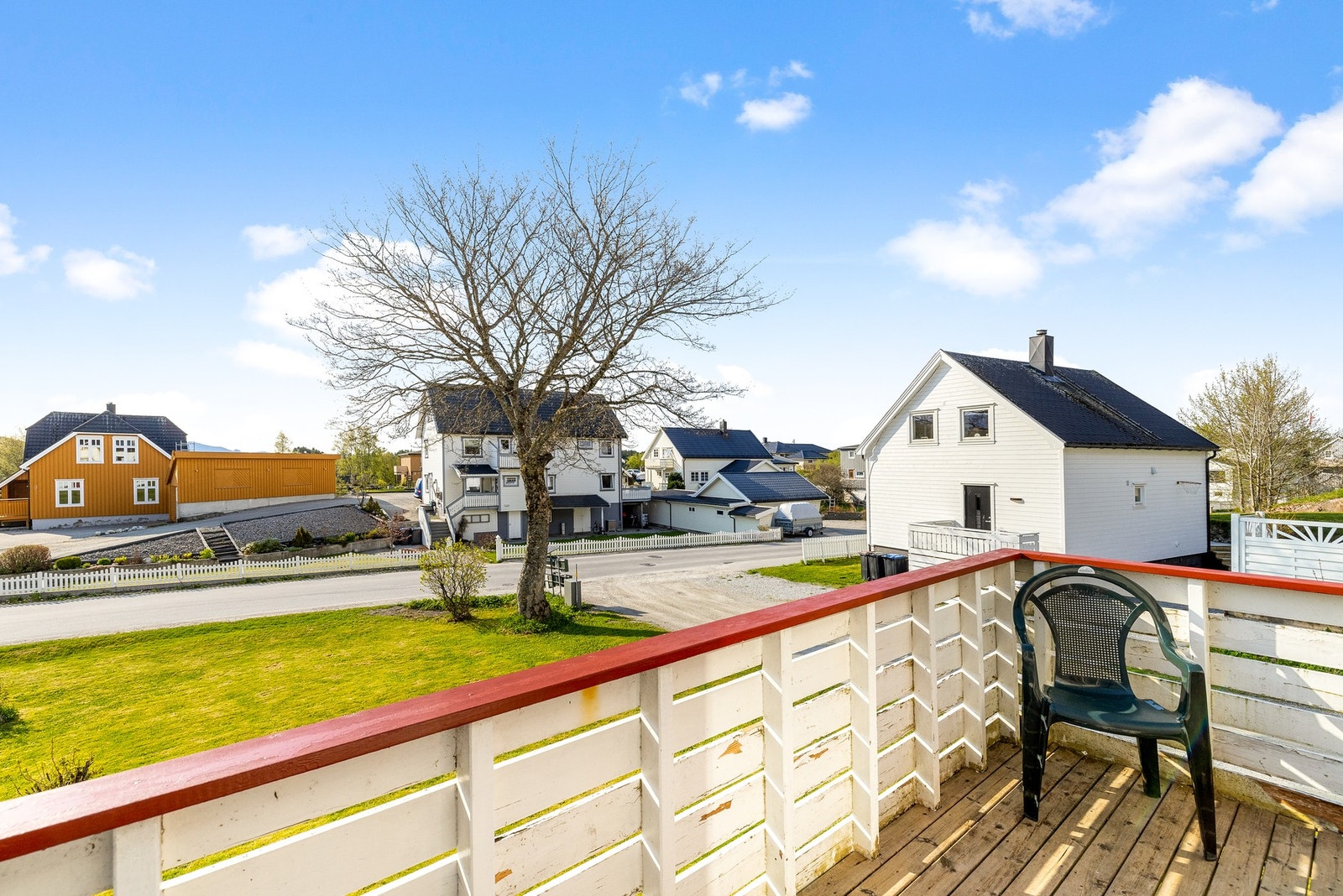 Veranda i 1. etasje Galleribilde