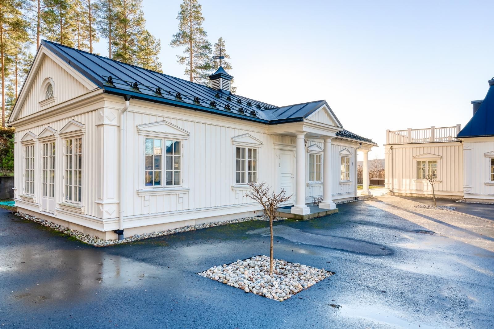 Gjestehuset på hele 86m² (BRA) er perfekt for gjester som ønsker å bli over natten. Galleribilde